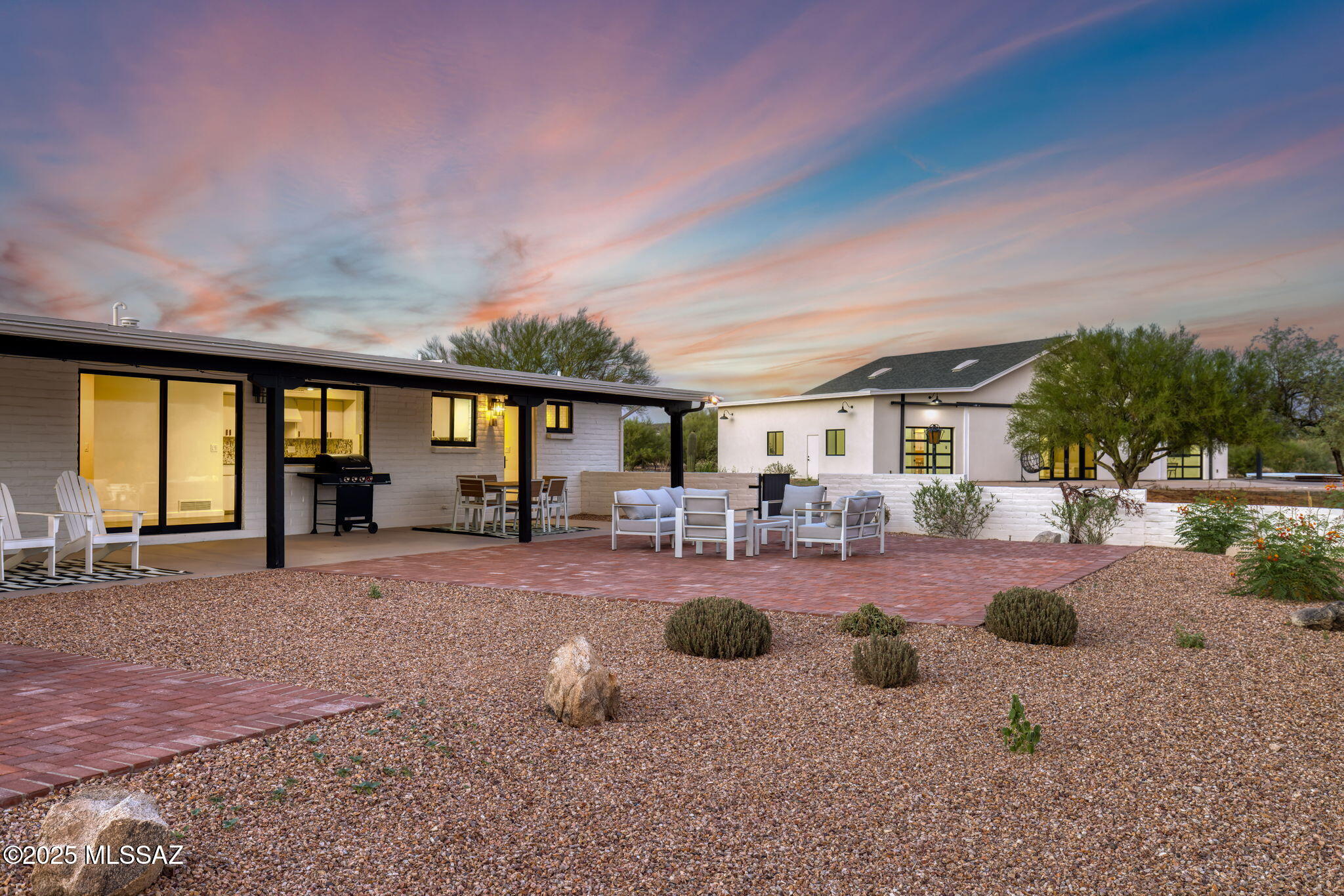 La Cholla Airpark - Residential
