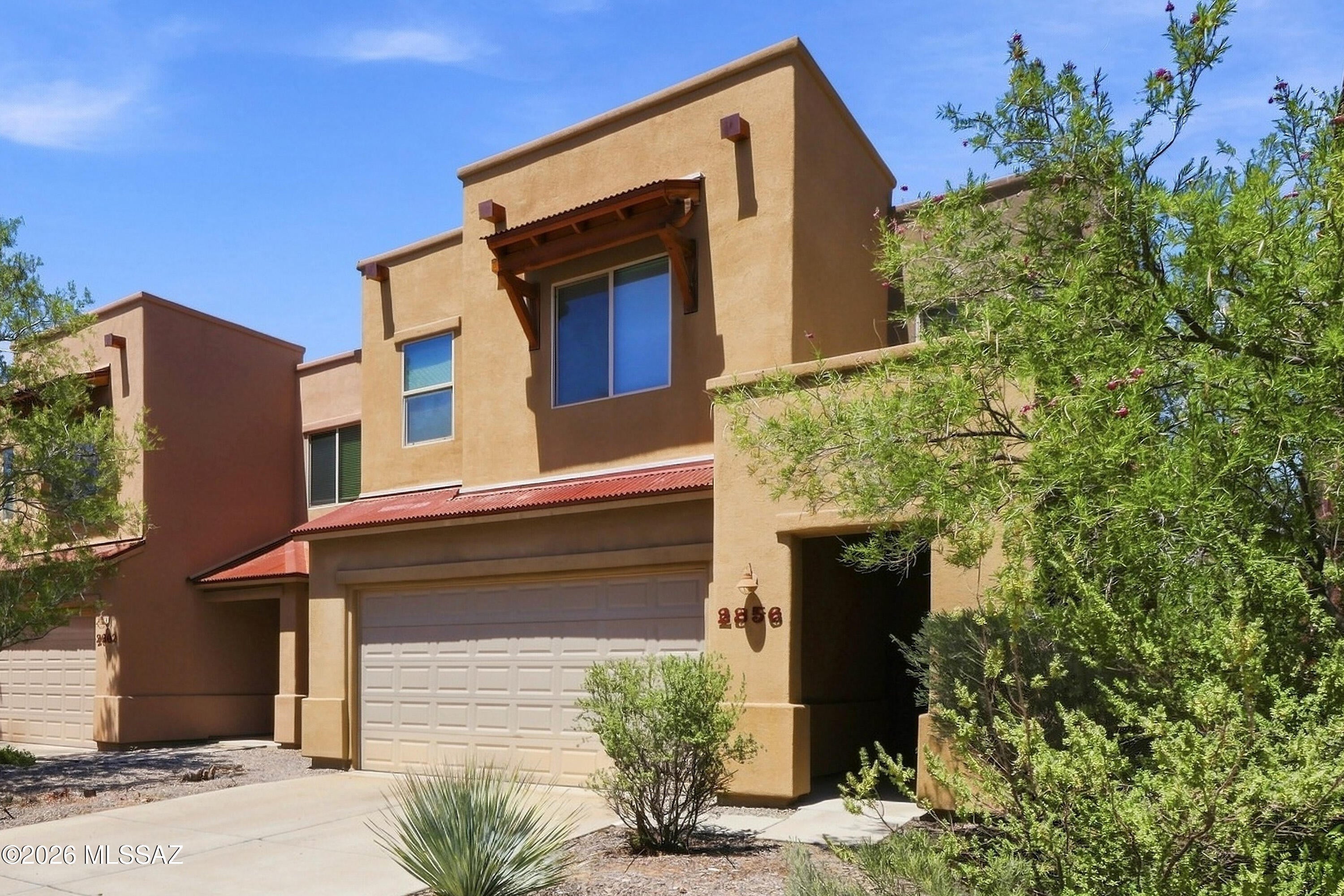 2856 N Silkie Place