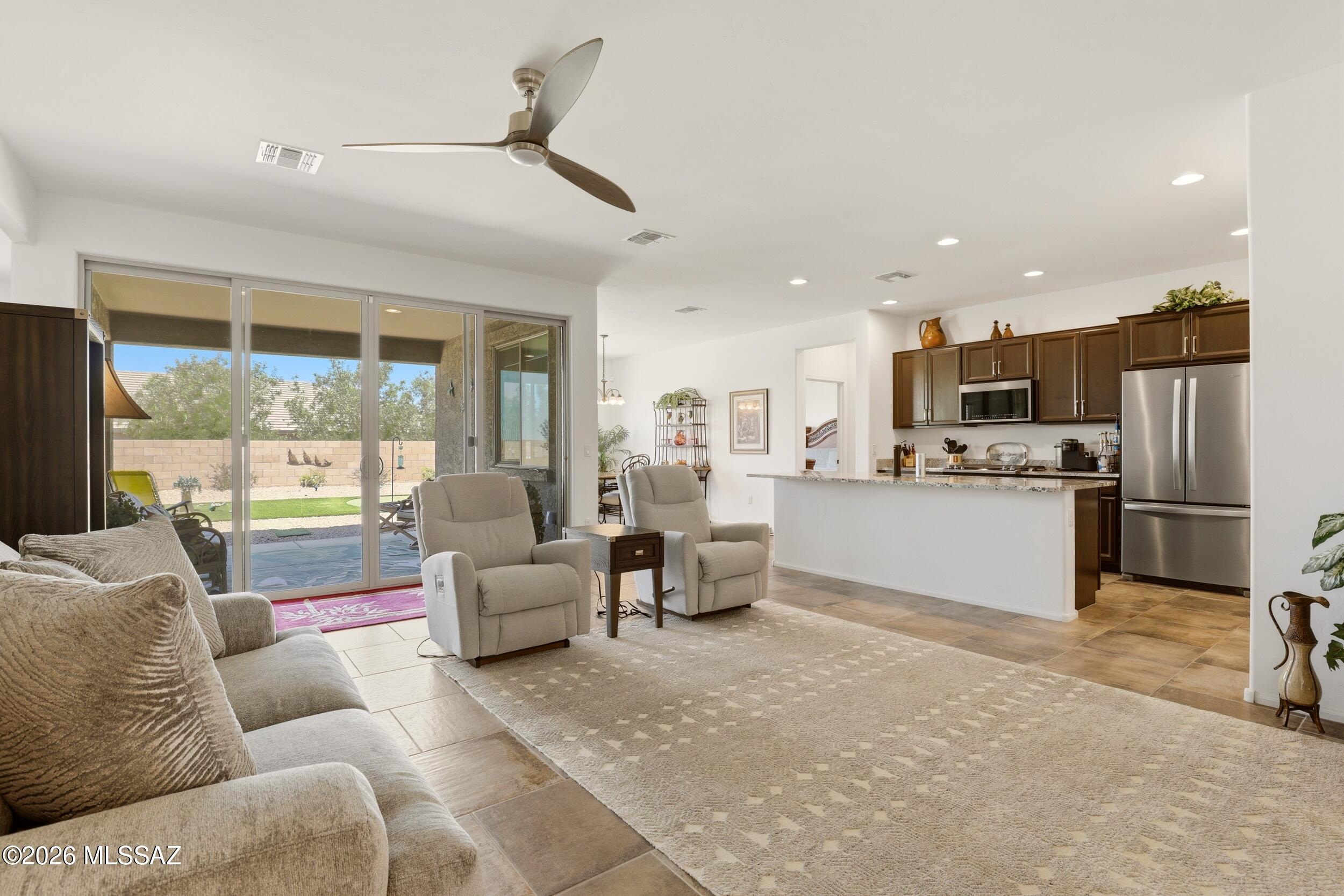 Desert Oasis At Twin Peaks - Residential
