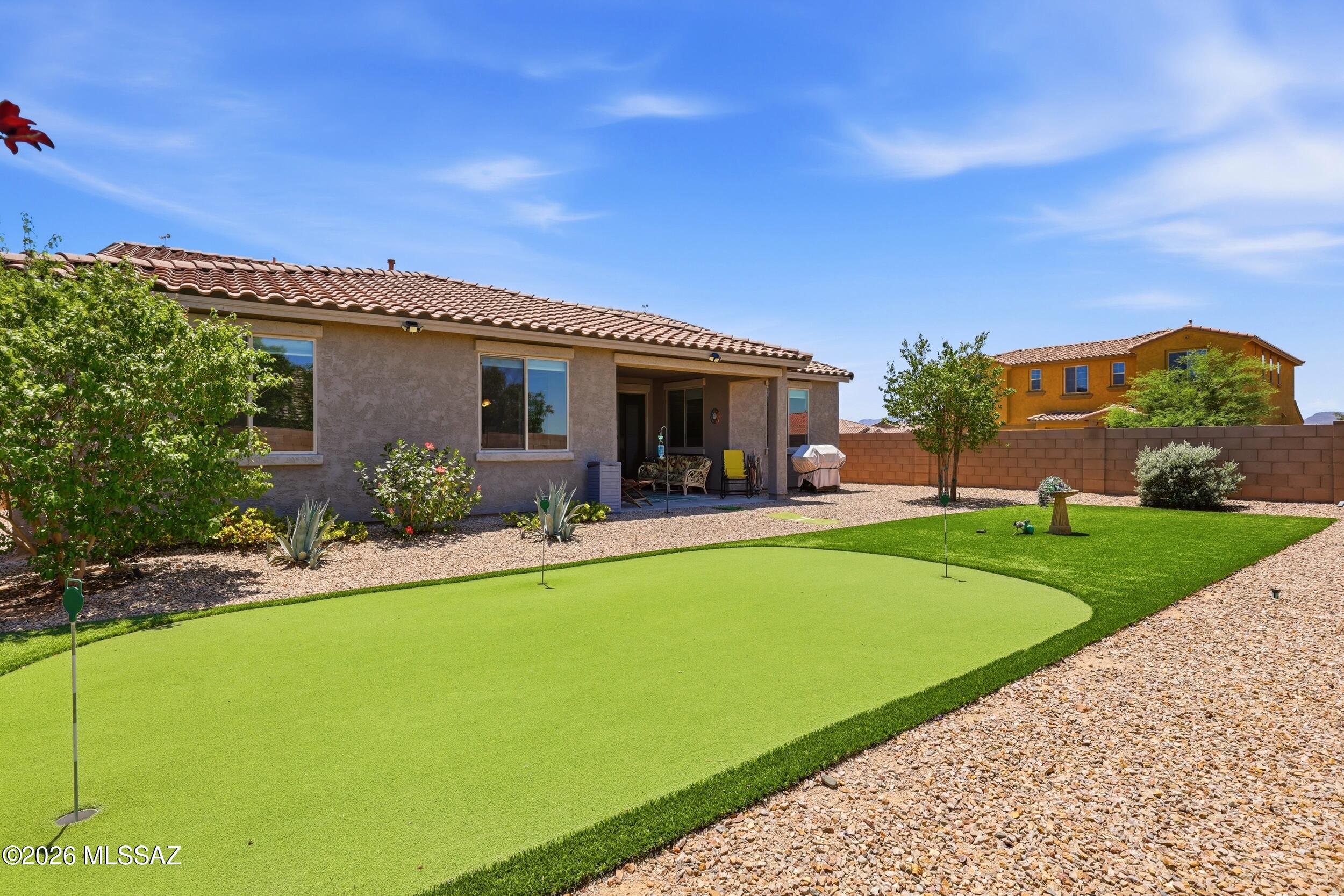 Desert Oasis At Twin Peaks - Residential