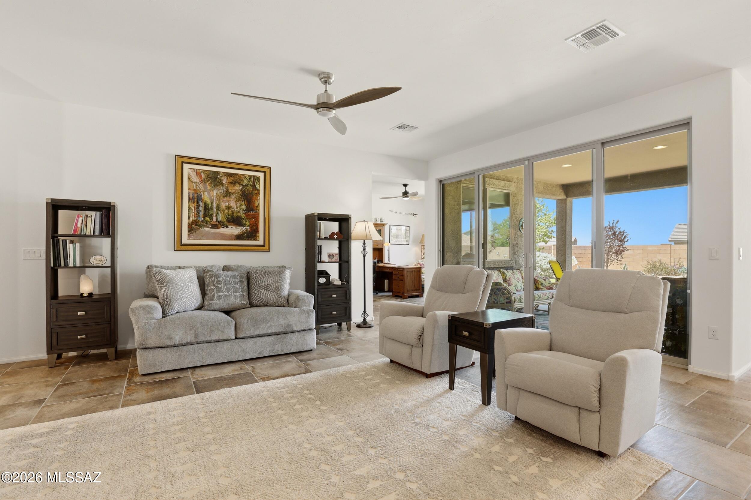 Desert Oasis At Twin Peaks - Residential