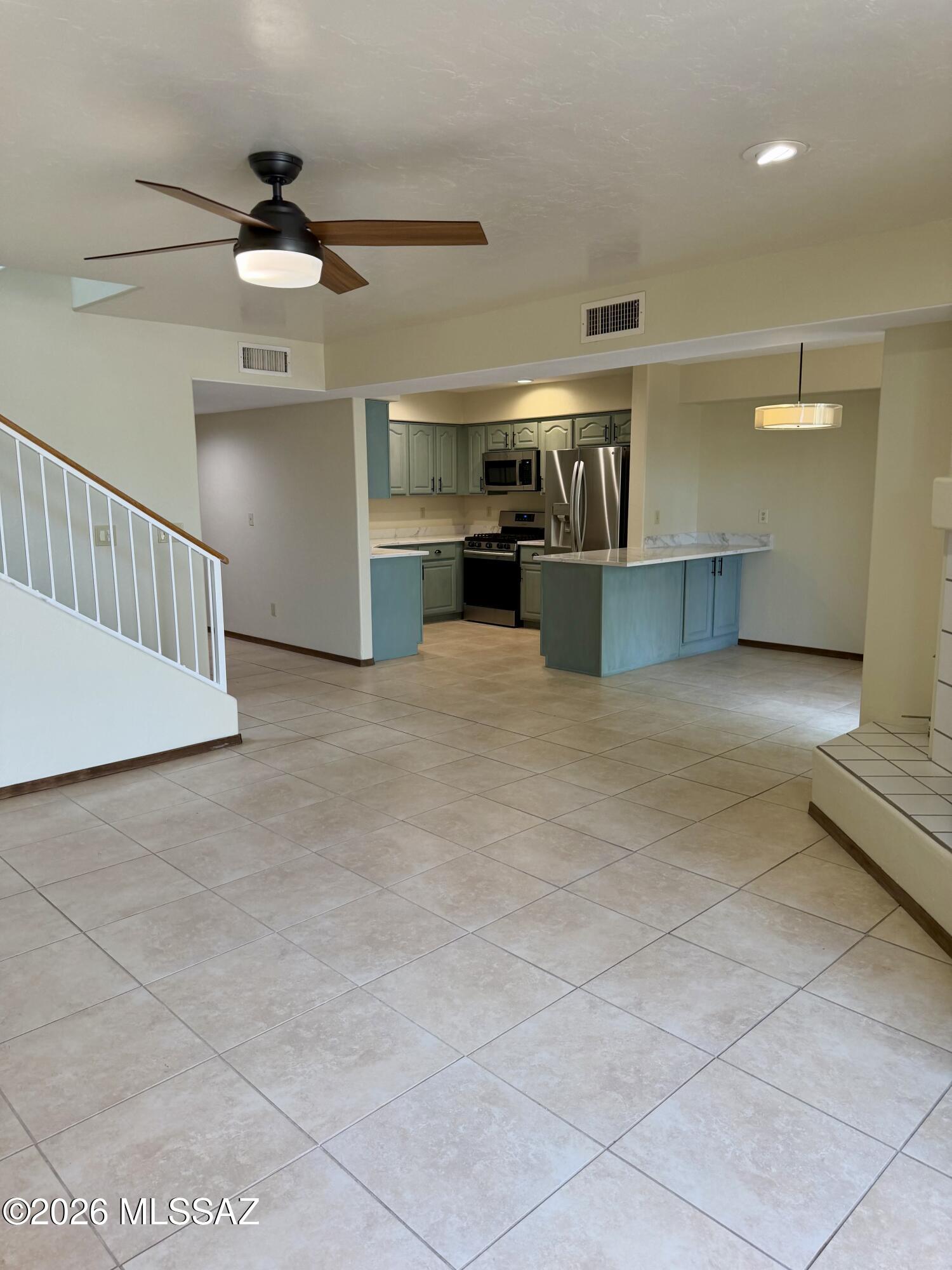 2928 E Sierra Vista Road