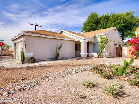 4372 W Blacksmith Street Tucson AZ 85741