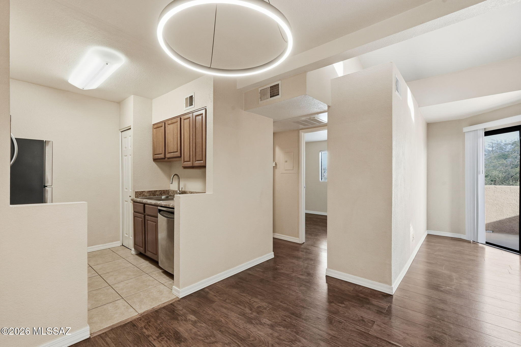 1745 E Glenn Street 243