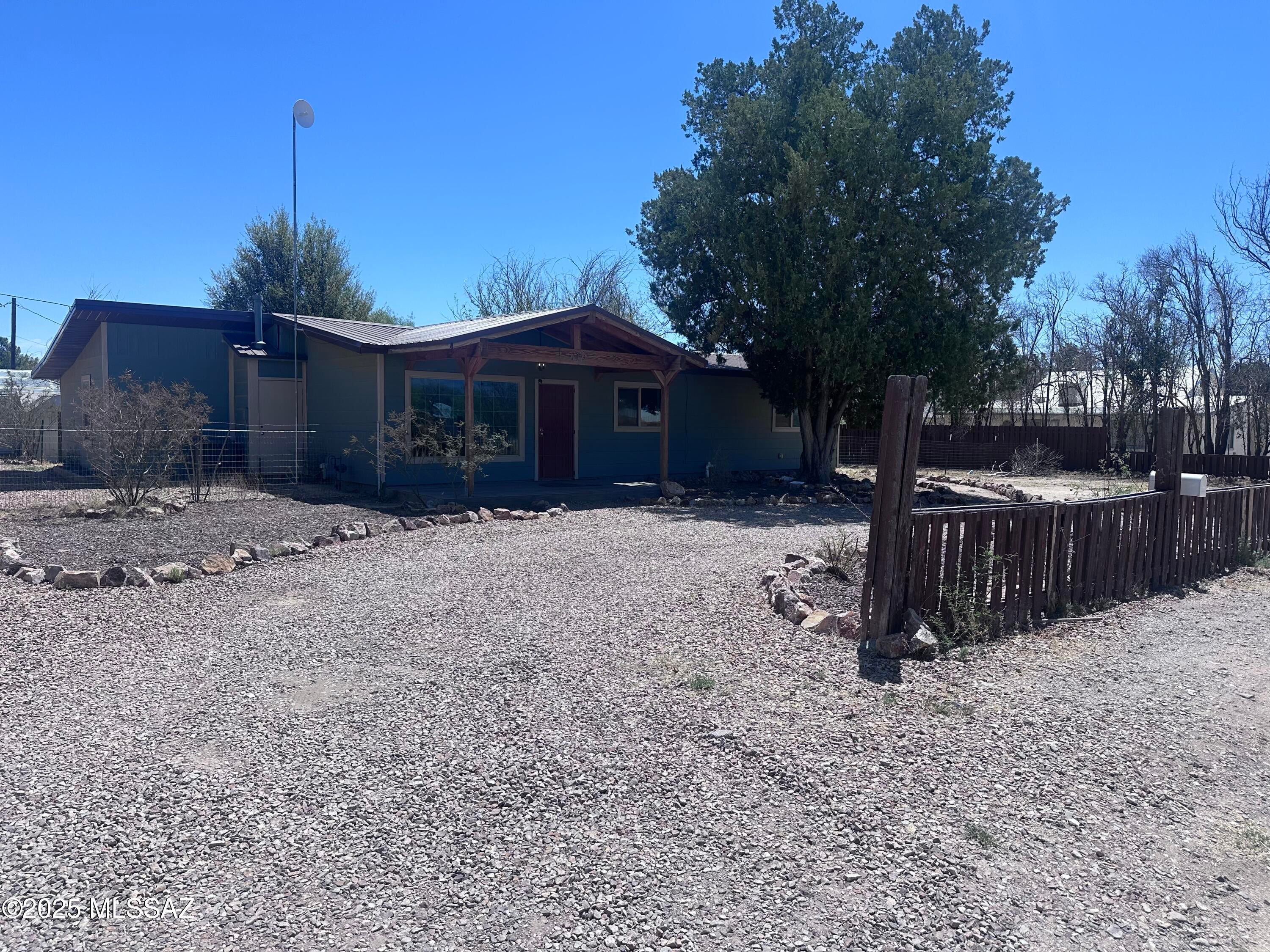 419 N Miller Lane