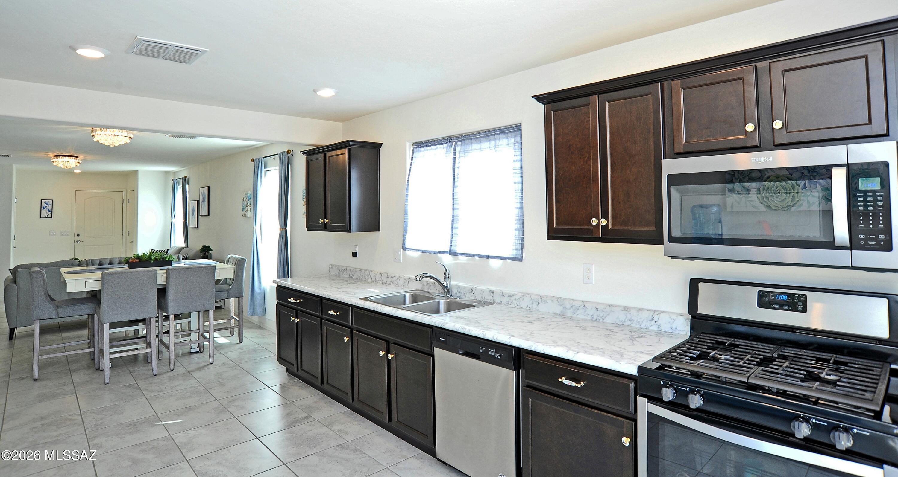 Dakota Vista - Residential