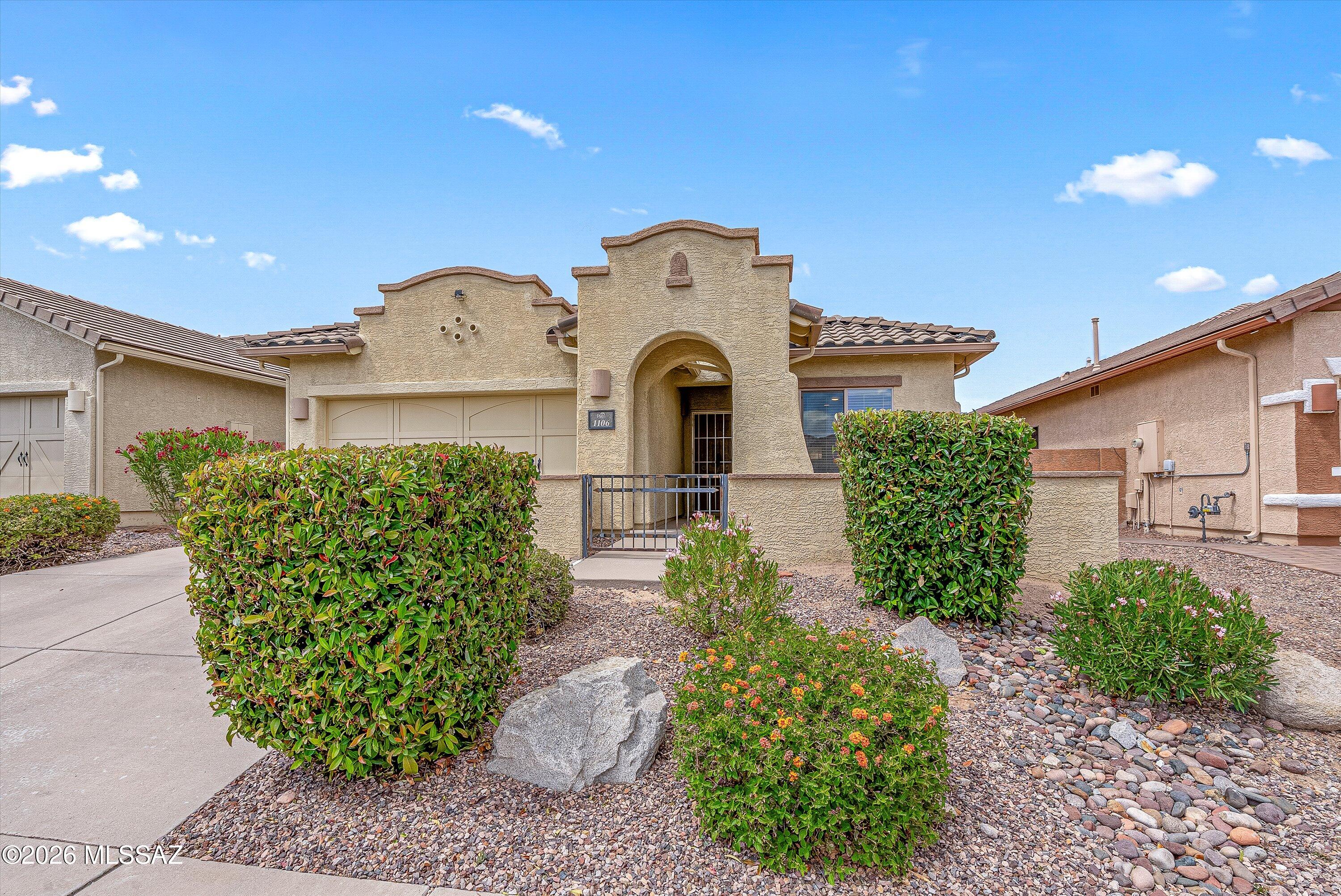 1106 W Montelupo Drive