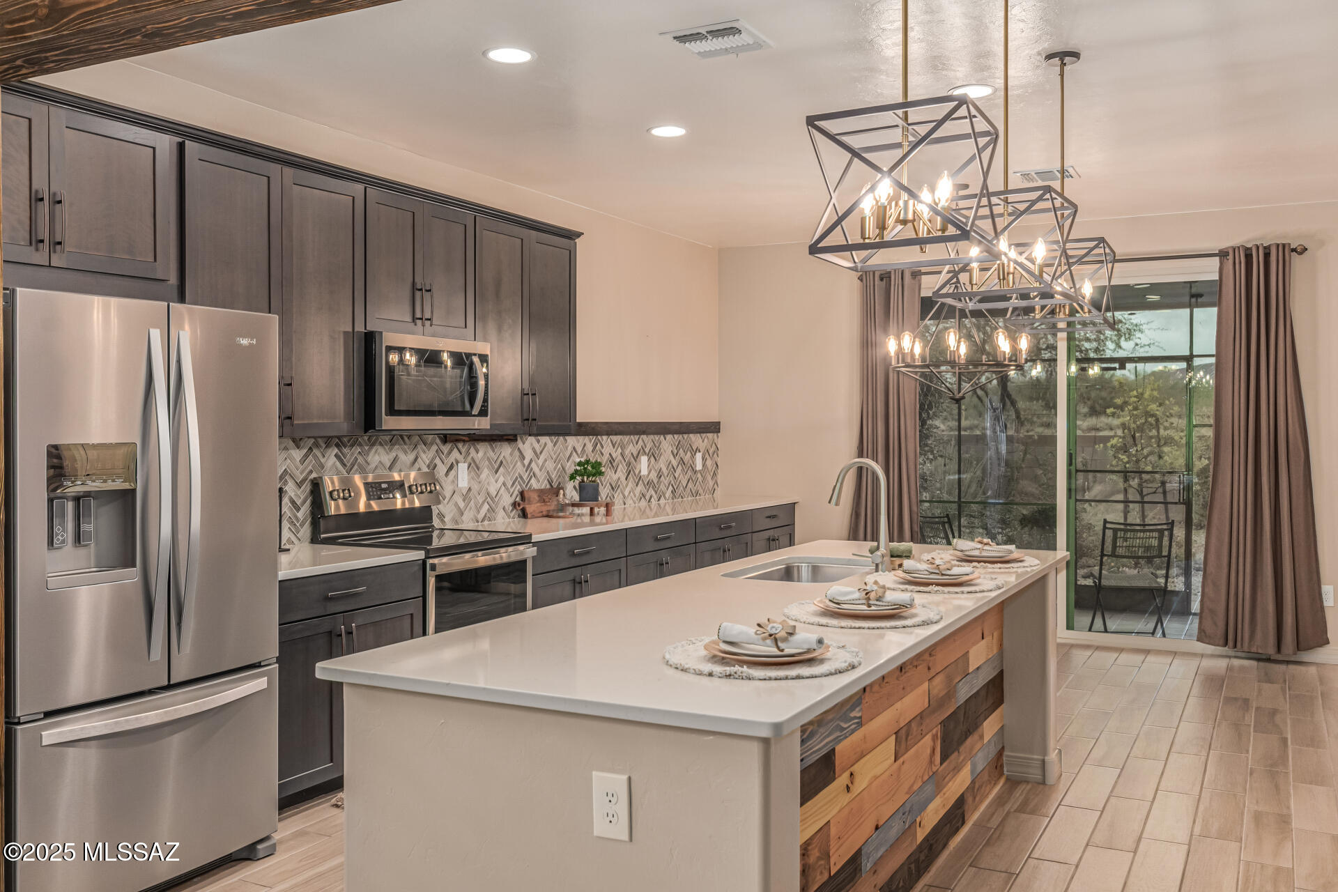 Rancho Del Lago (101-206) - Residential
