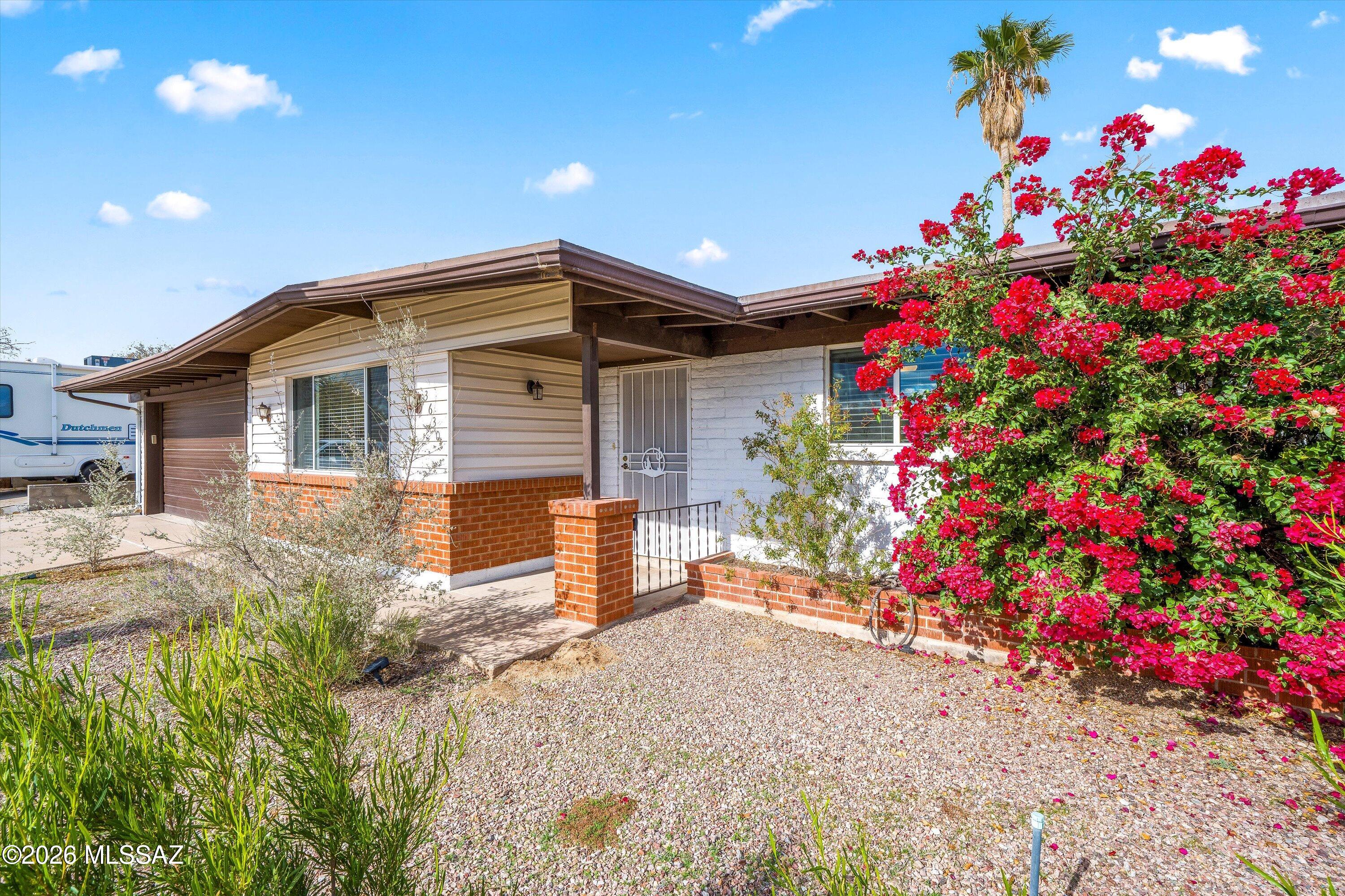 3630 W Enfield Place