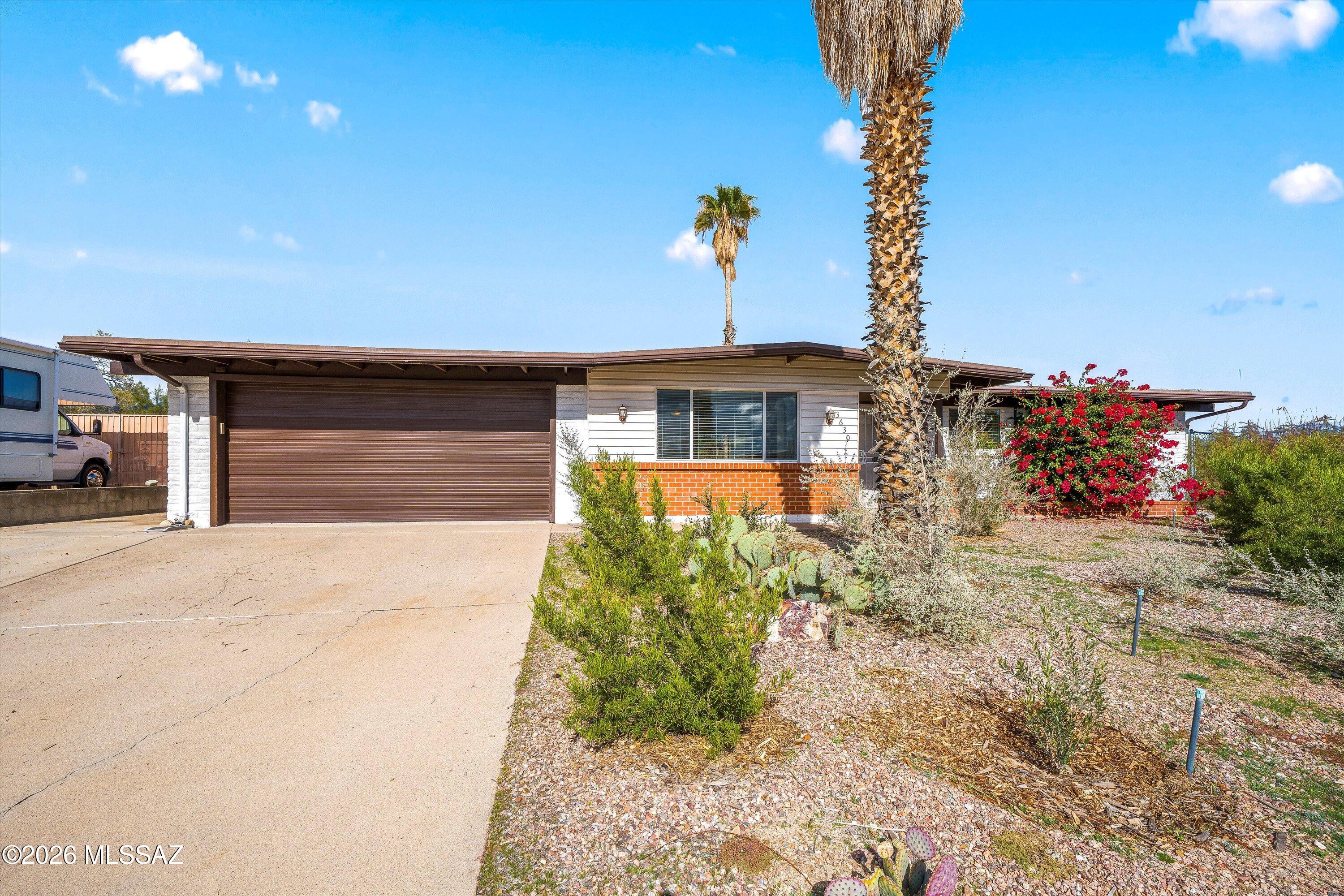 3630 W Enfield Place