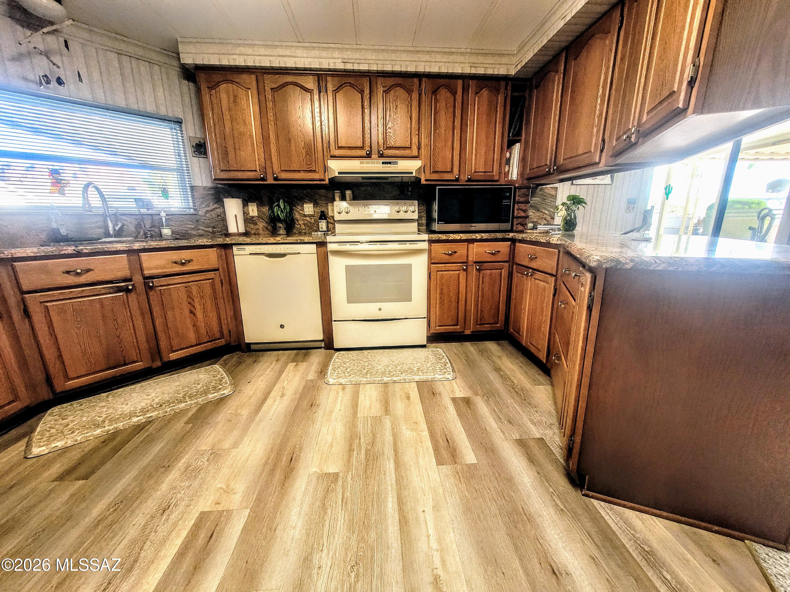 5677 W Circle Z Street