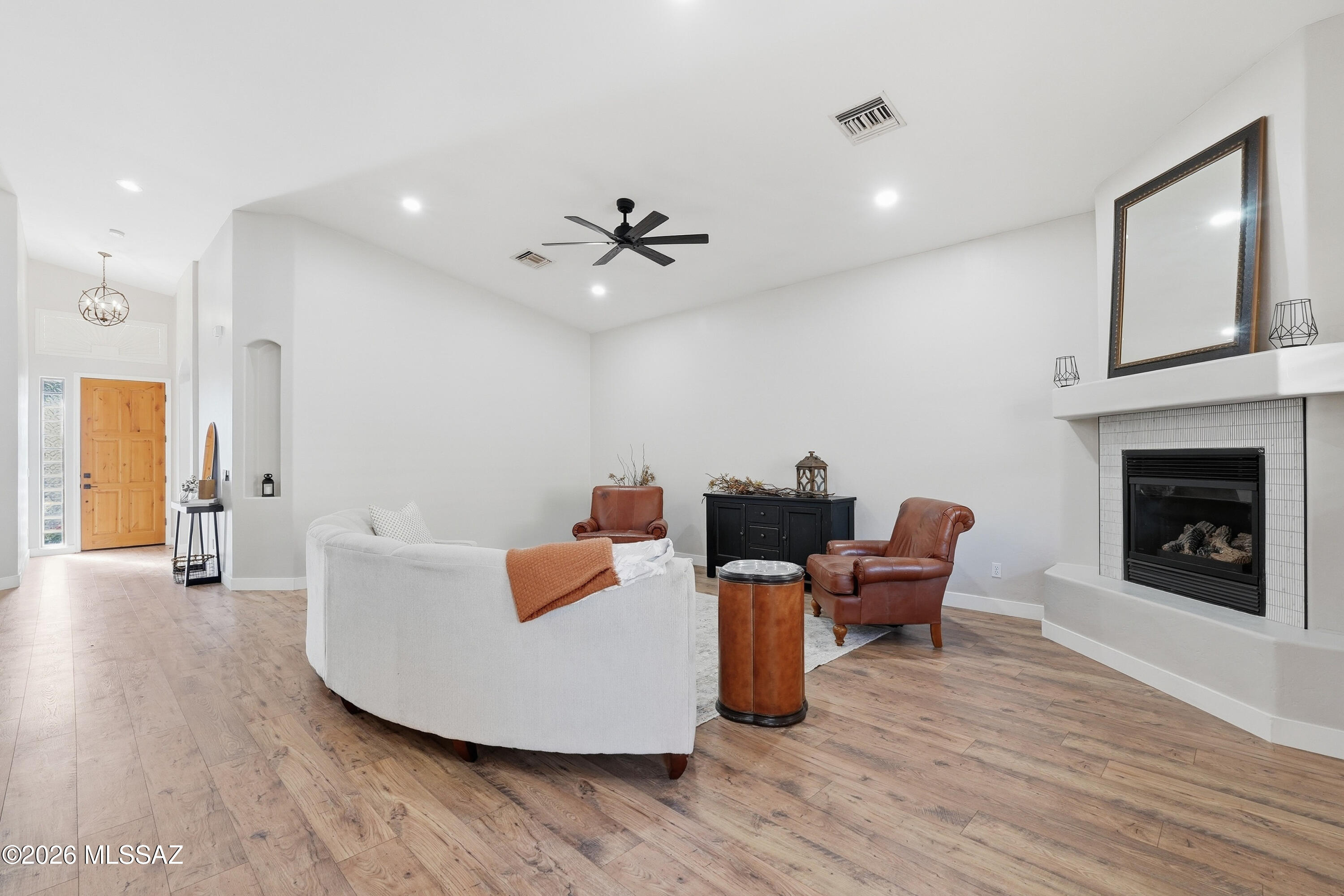 9576 N Placita Roca De Bronce