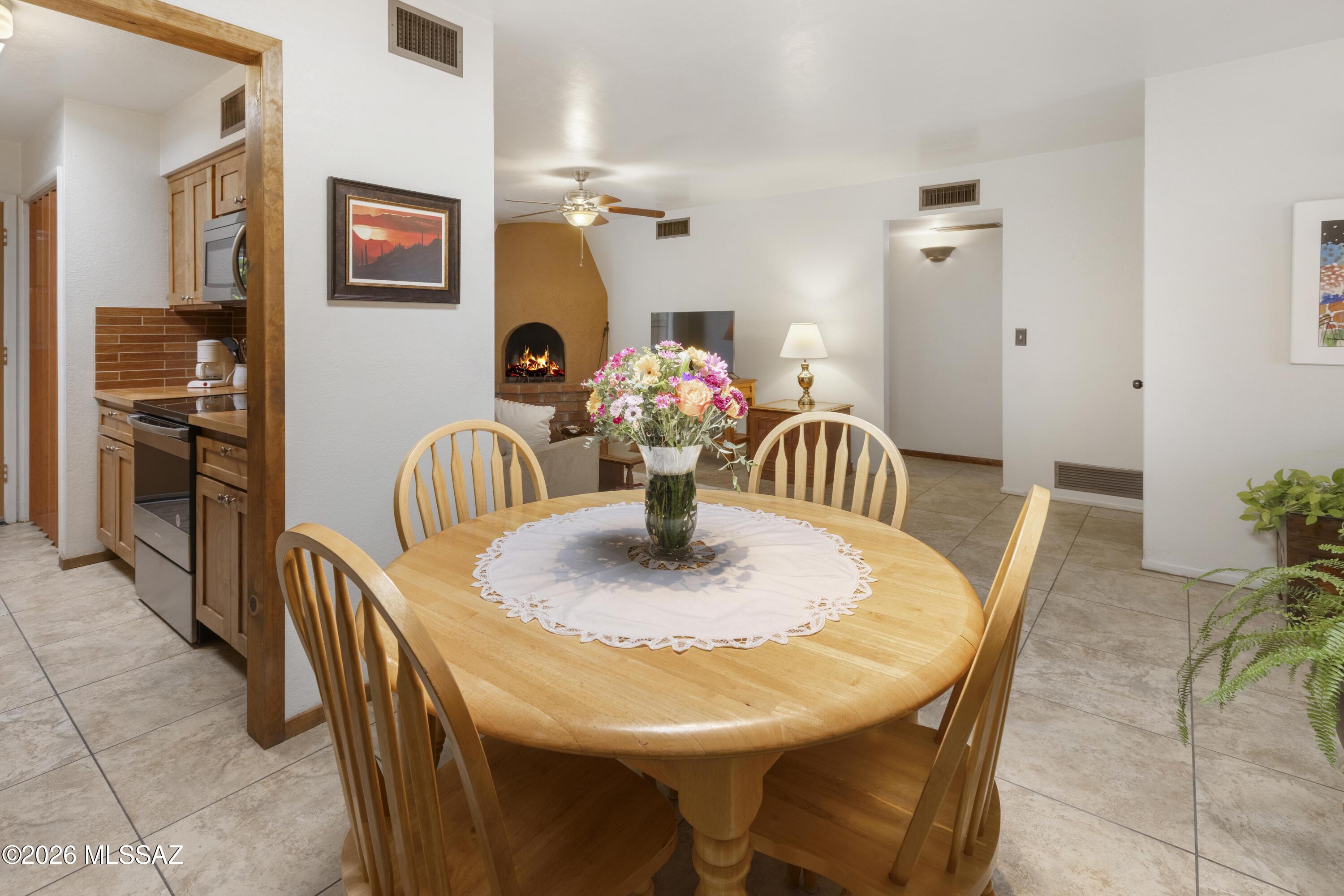 Vista Del Oro Townhouses (1-33) - Residential