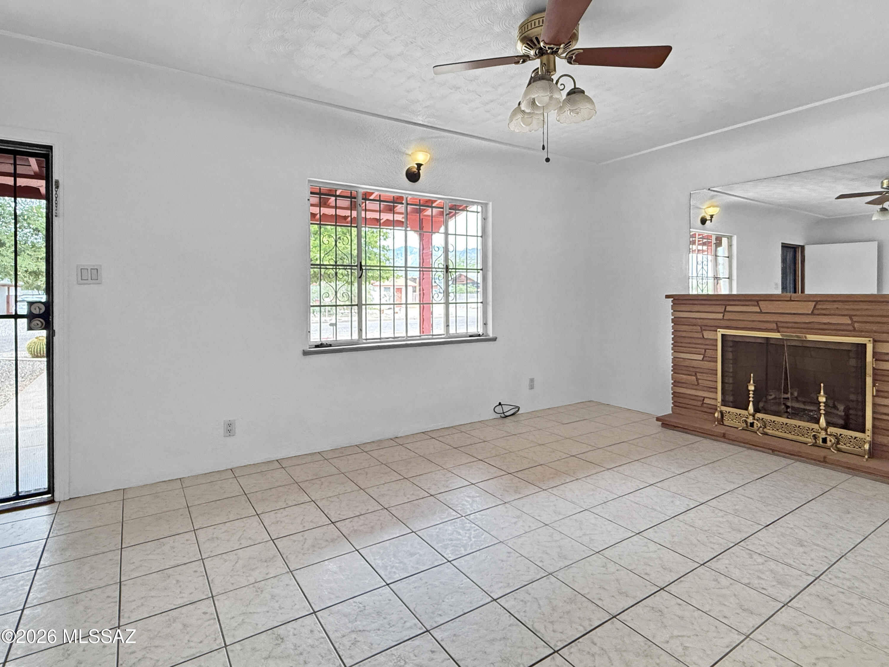 1038 E Blanton Drive