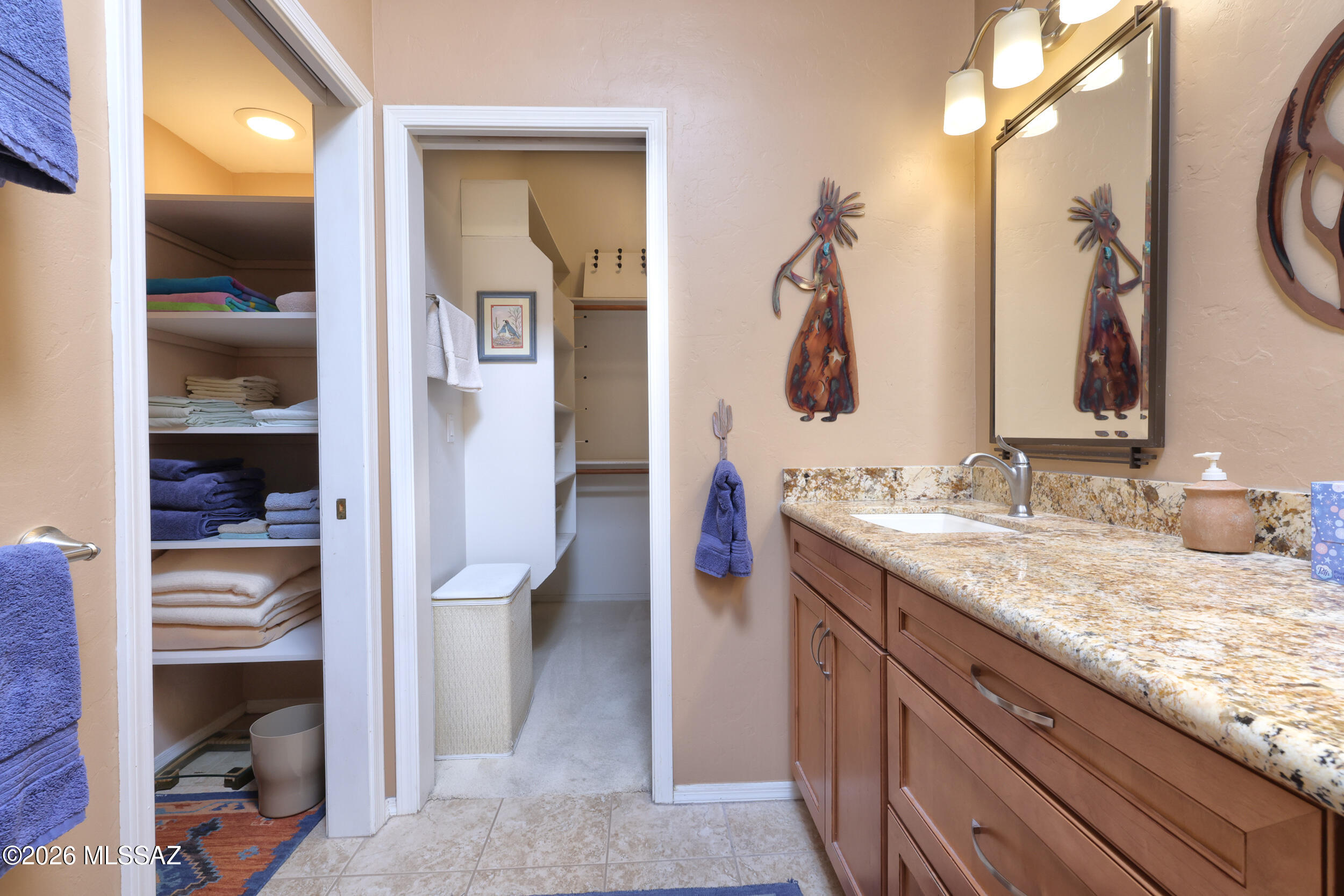 Valle Del Oro Townhomes (1-90) - Residential