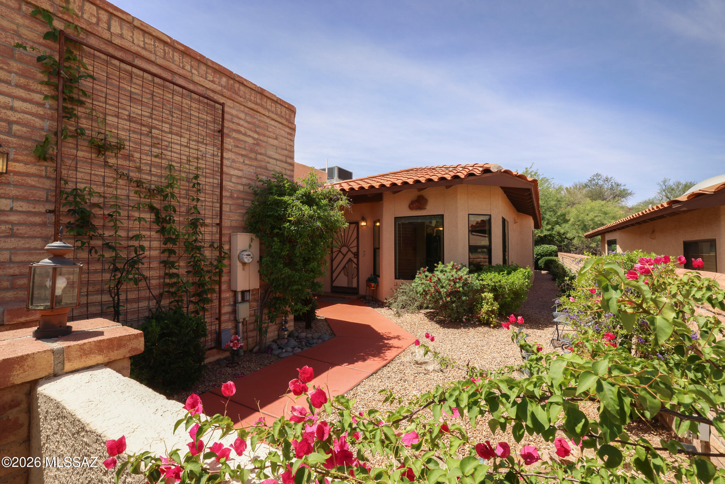 Valle Del Oro Townhomes (1-90) - Residential