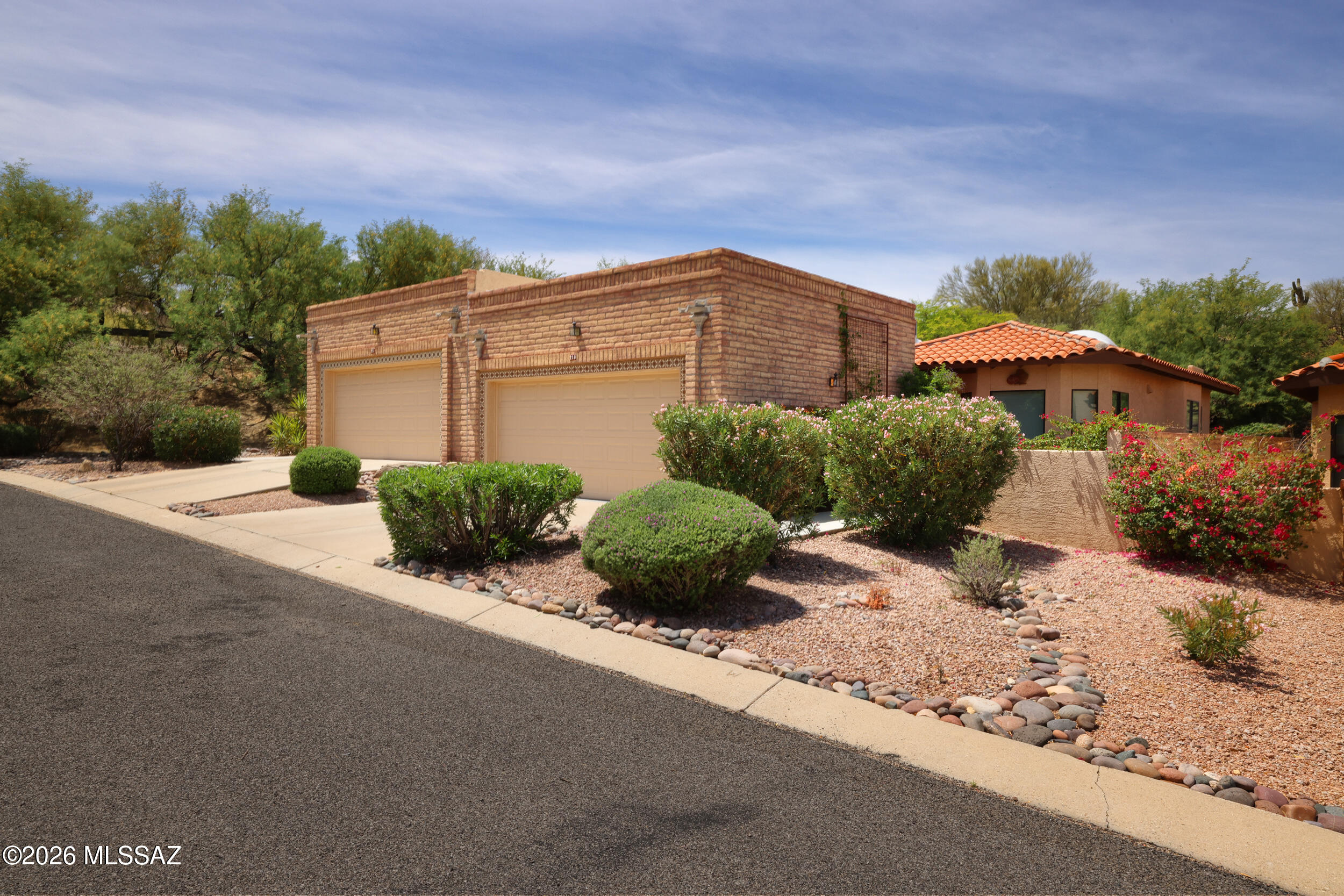 210 E Crooked Stick Drive