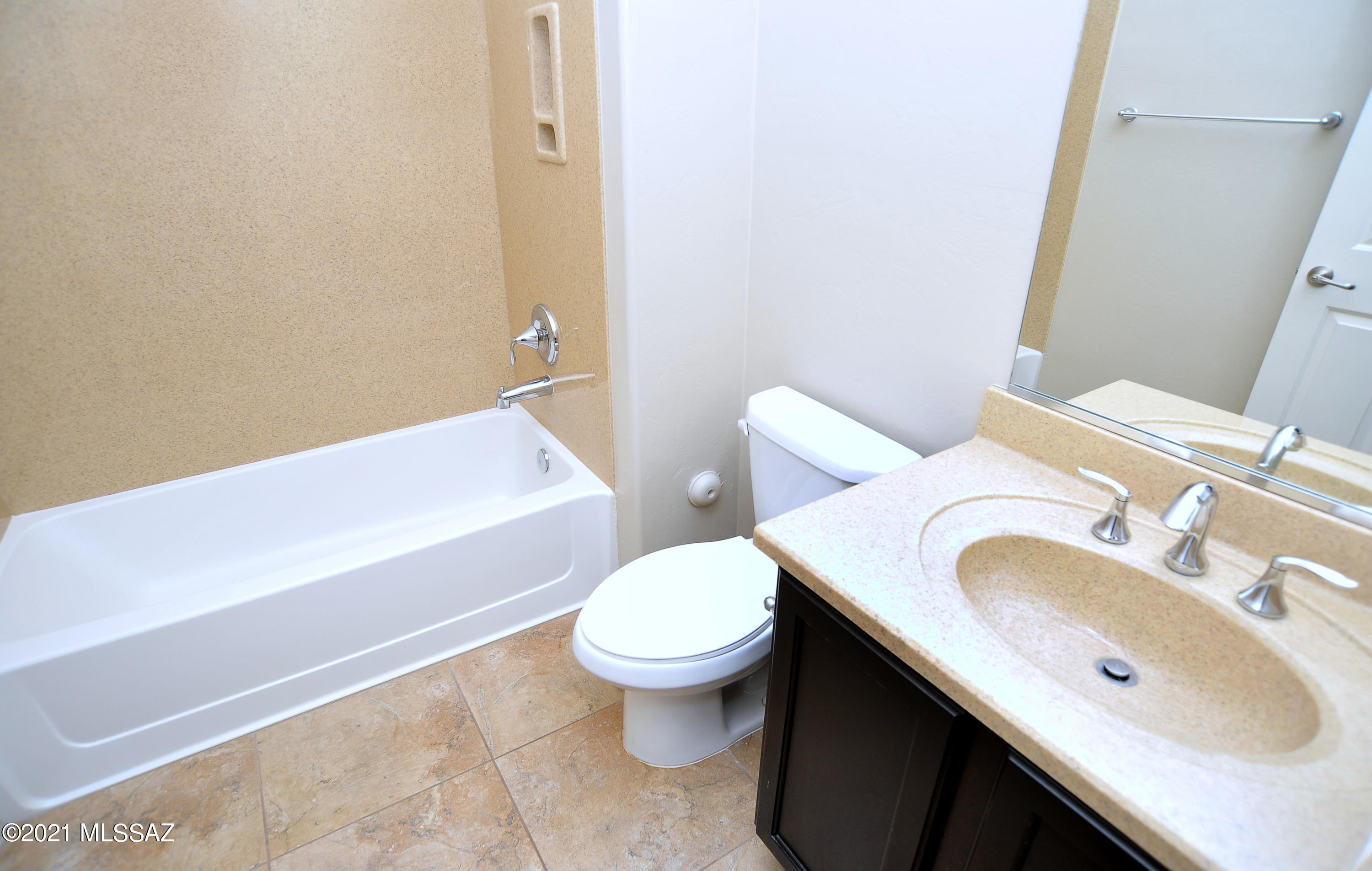 Miramonte at the River (1-163) - Residential Lease