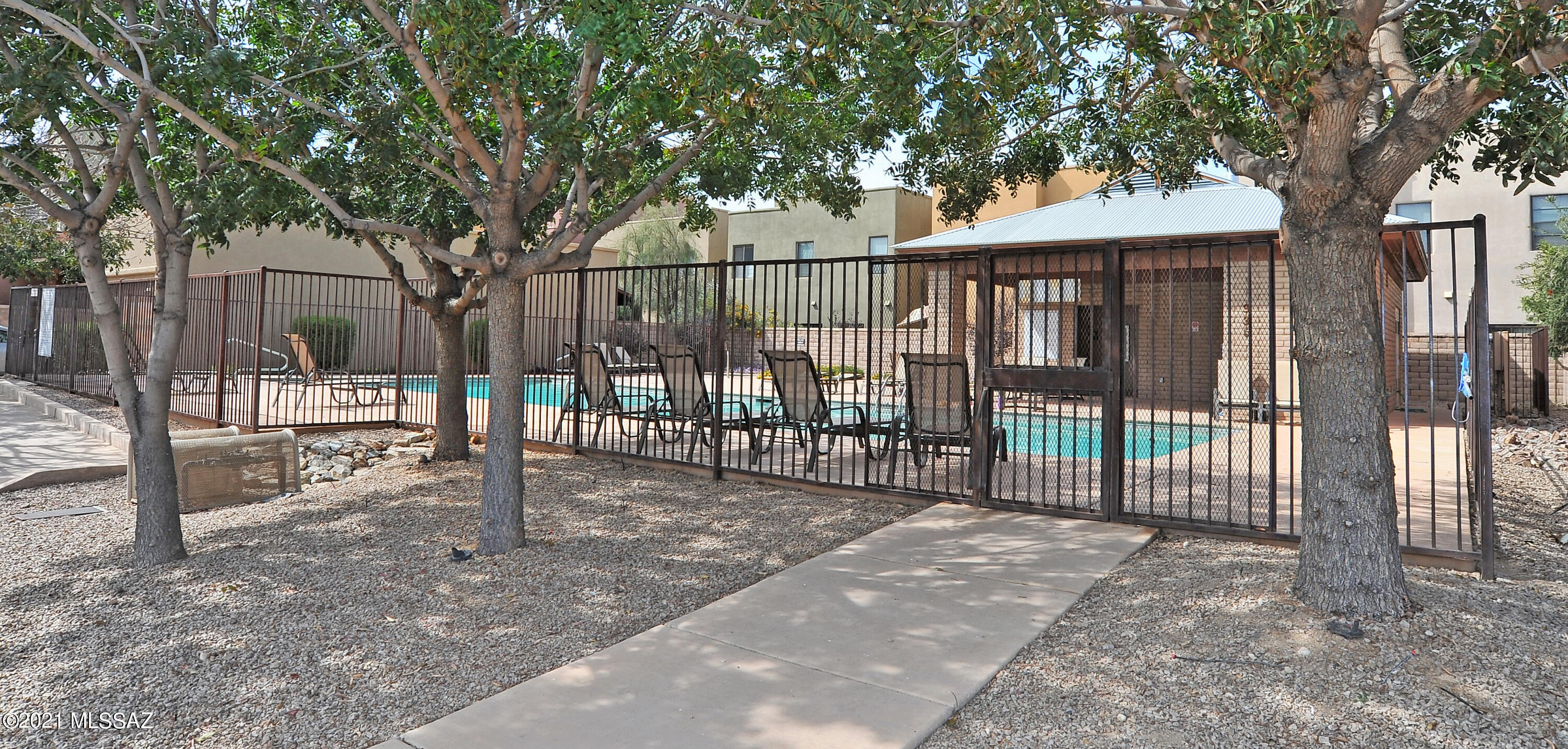 Miramonte at the River (1-163) - Residential Lease