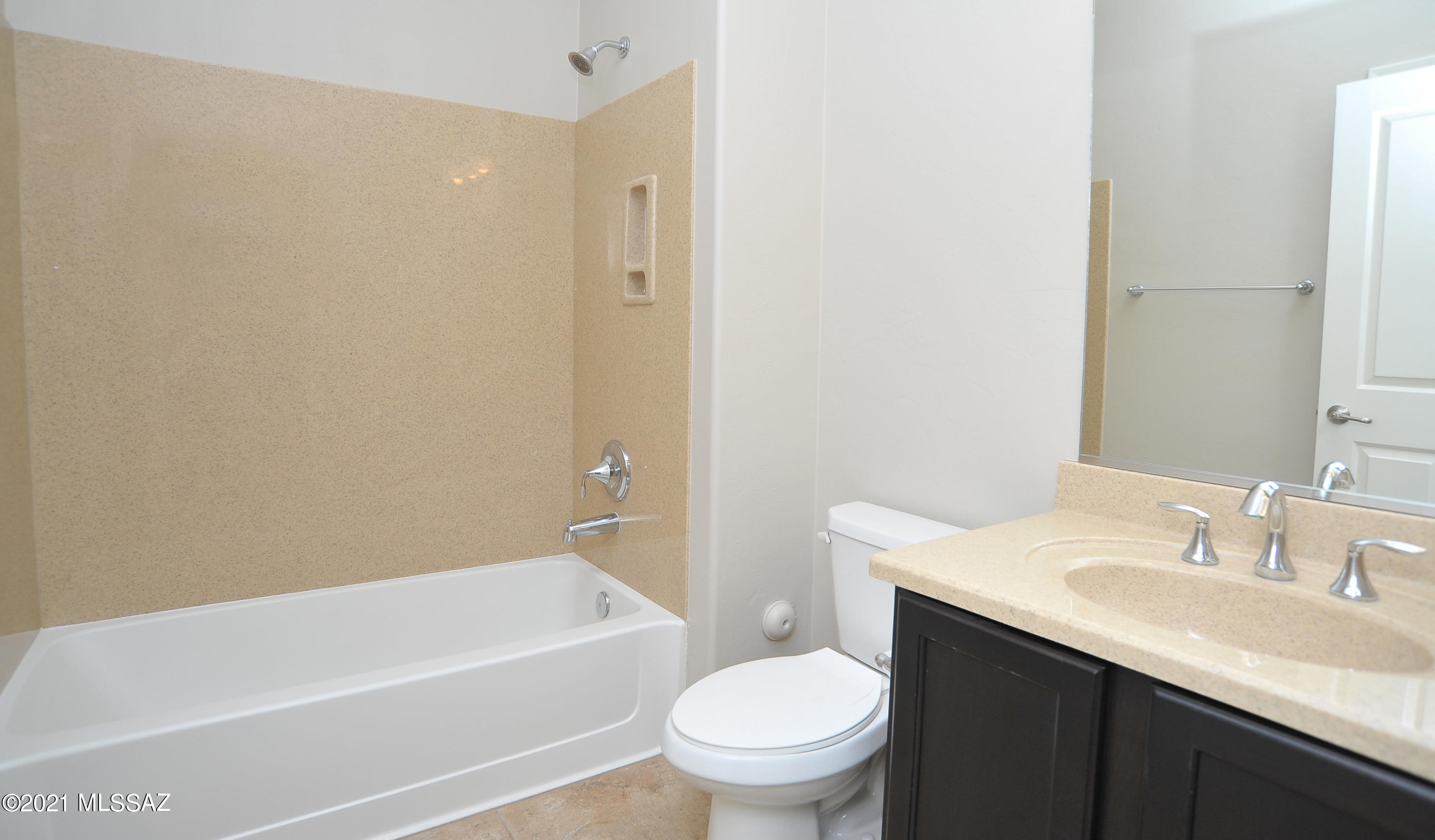 Miramonte at the River (1-163) - Residential Lease