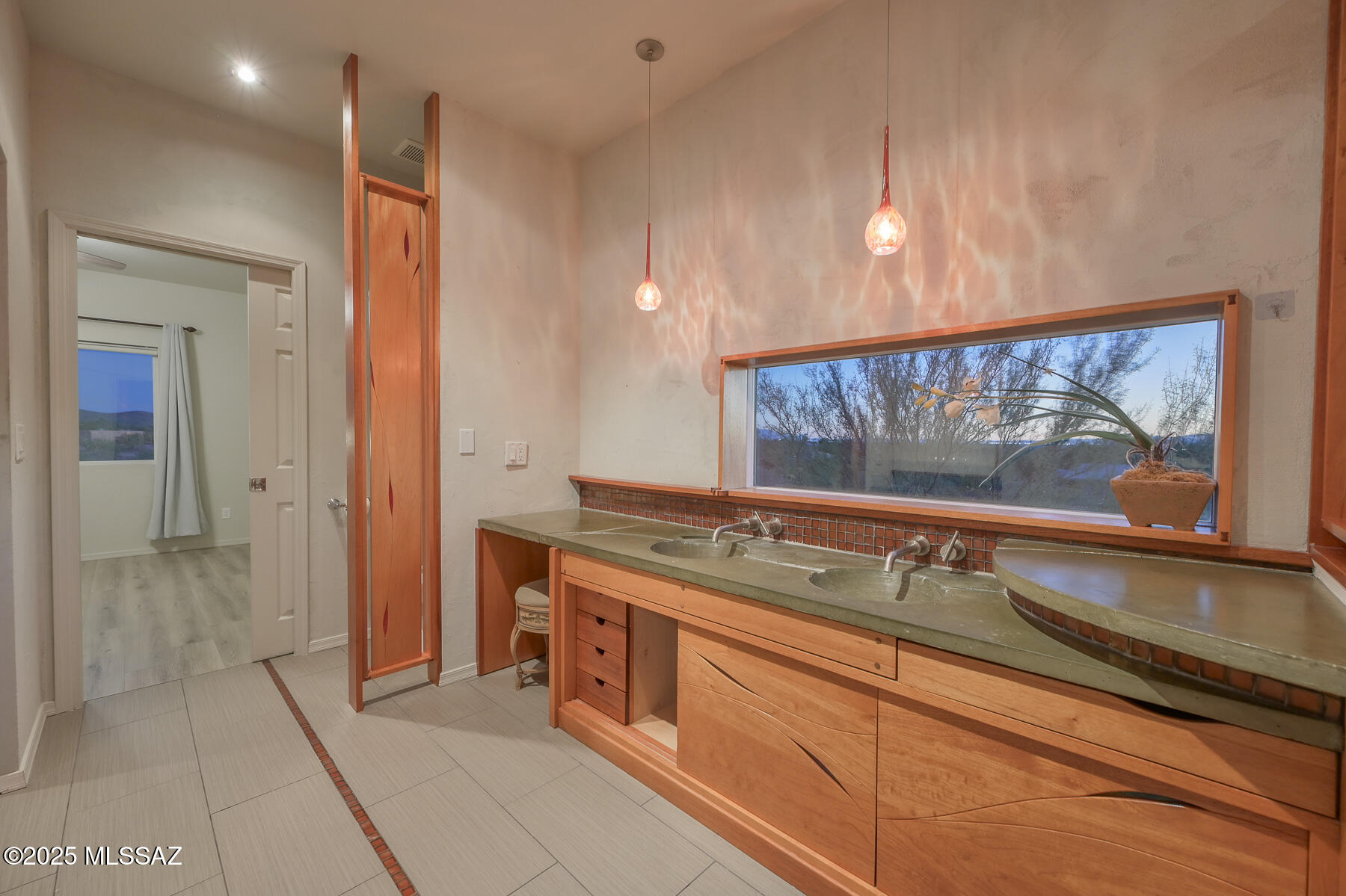 Unsubdivided - Residential