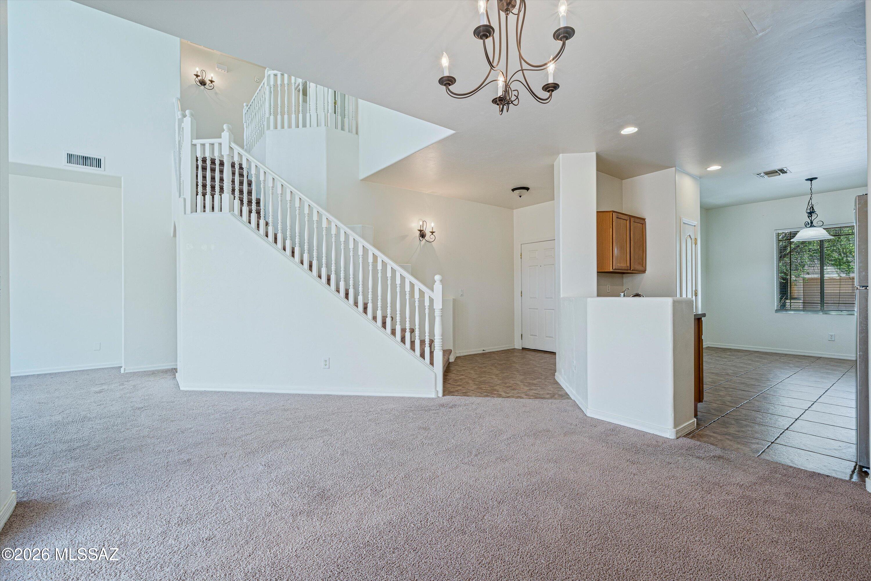62 W Camino Rancho Palomas
