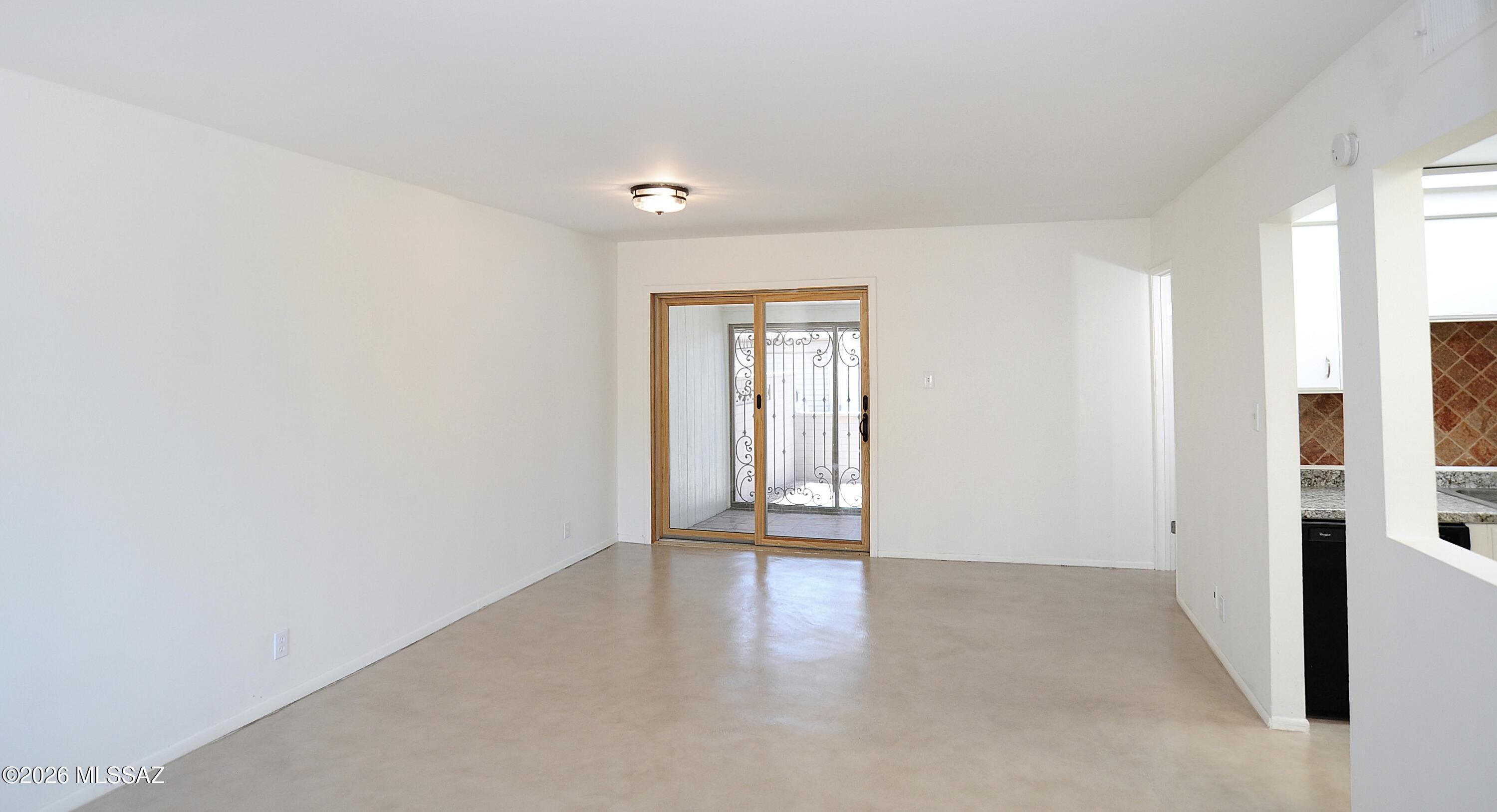 1246 S Camino Seco
