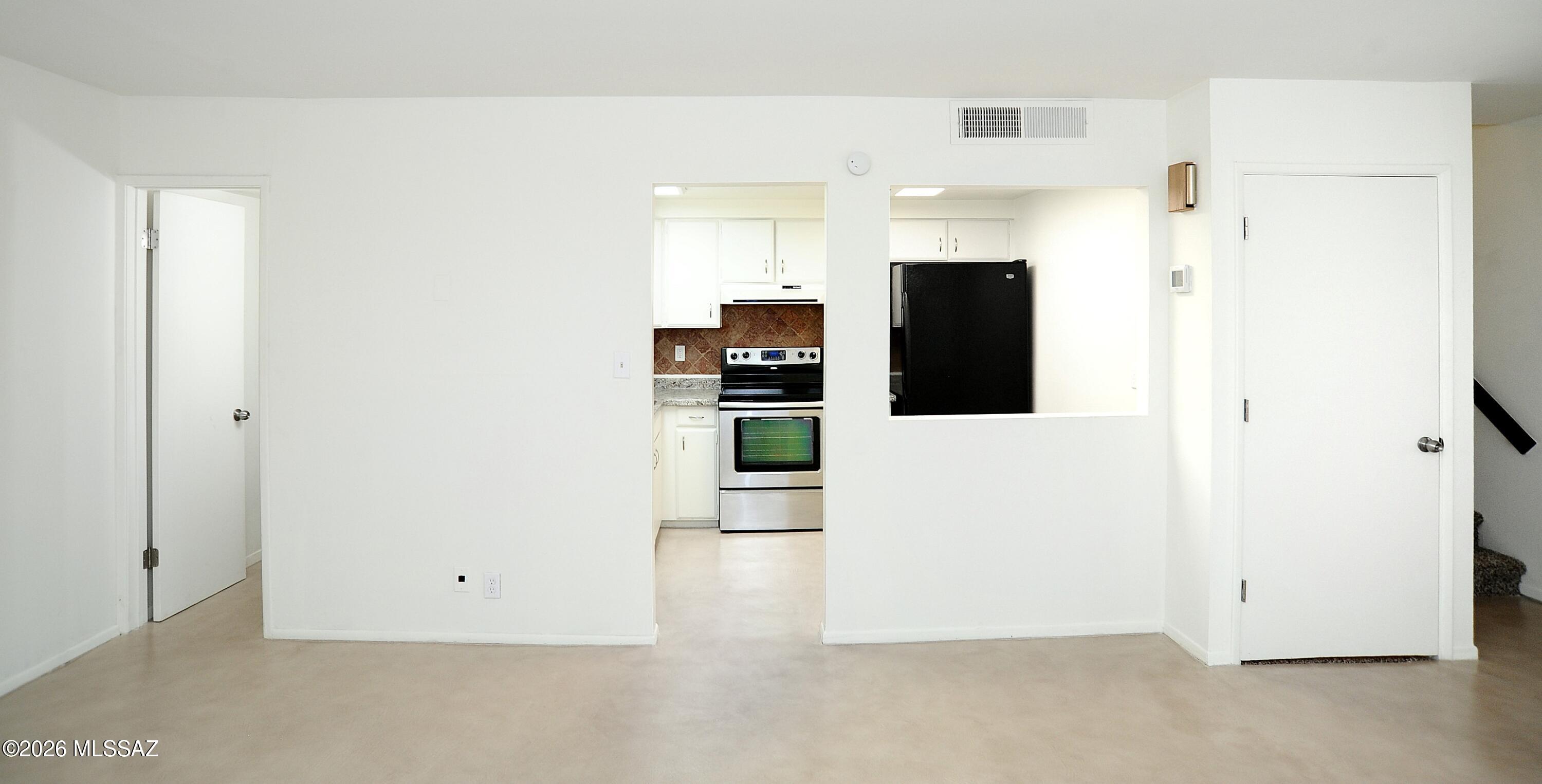 1246 S Camino Seco