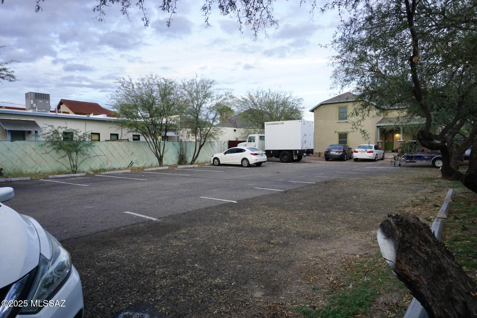 710 N Echols Avenue 9