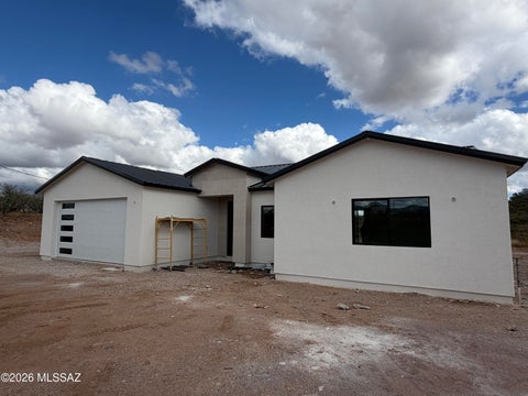 Photo of 521 Camino Agosto, Rio Rico, AZ 85648 (MLS # 22625777)