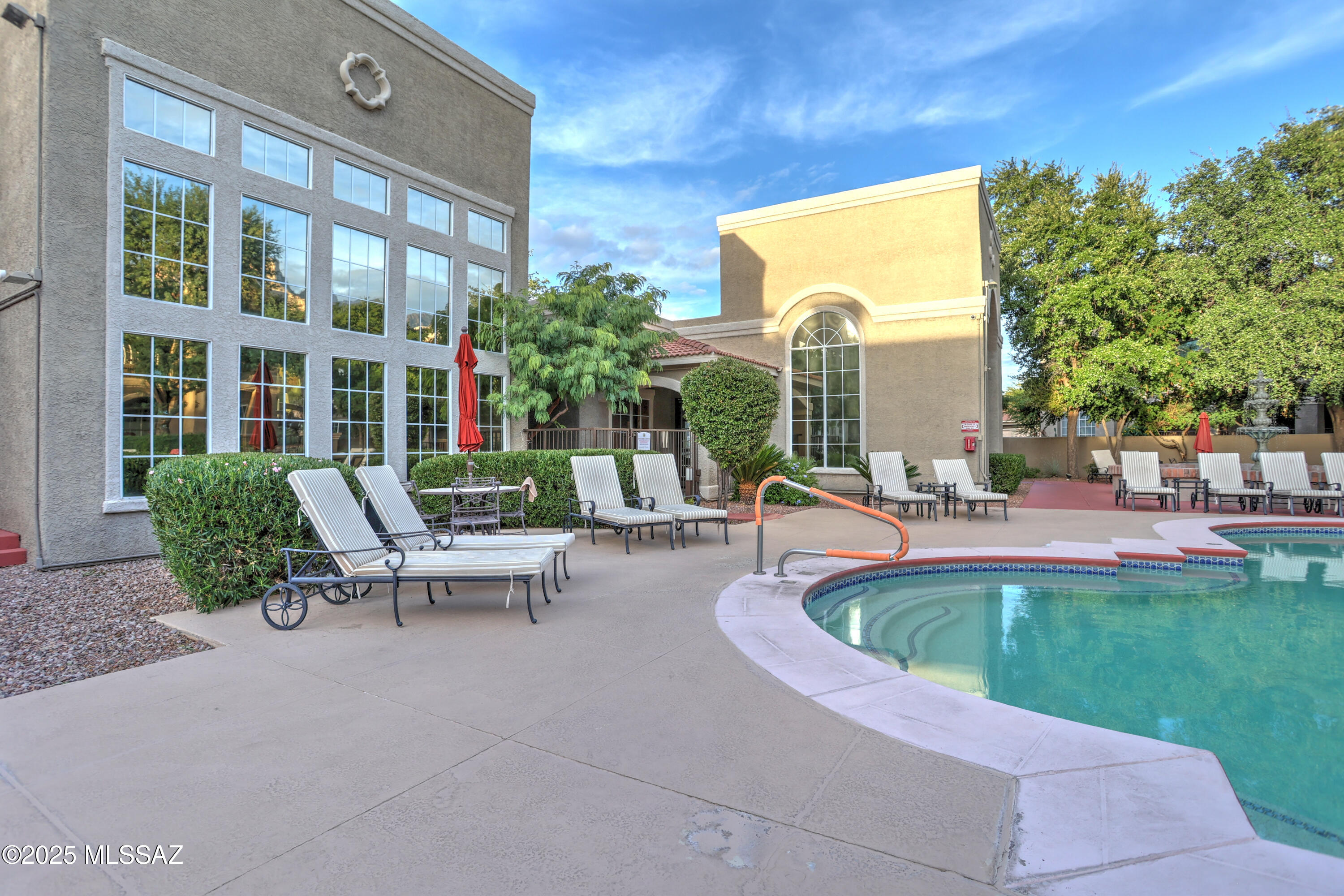 The Boulders at La Reserve Condominiums - Residential