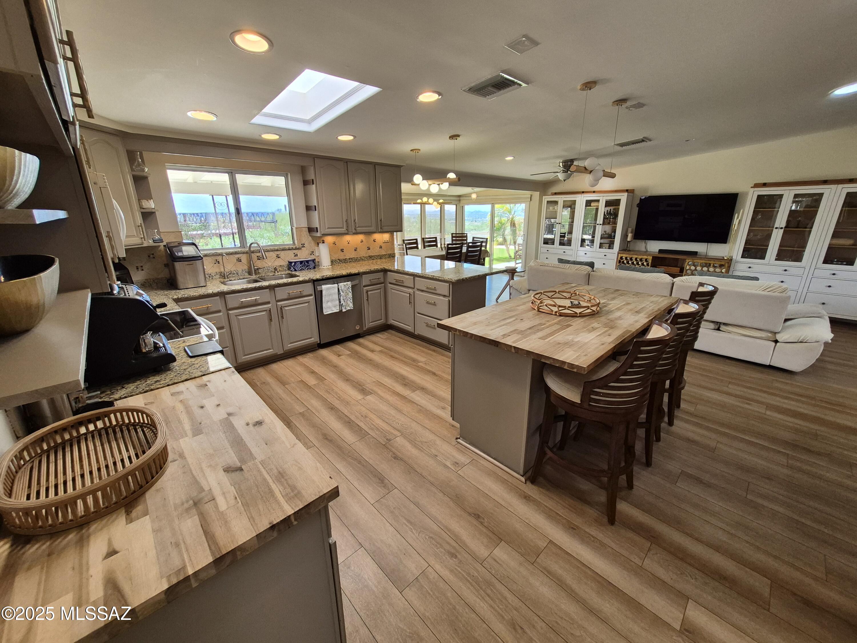 La Buena Vida Estates (1-37) - Residential Lease