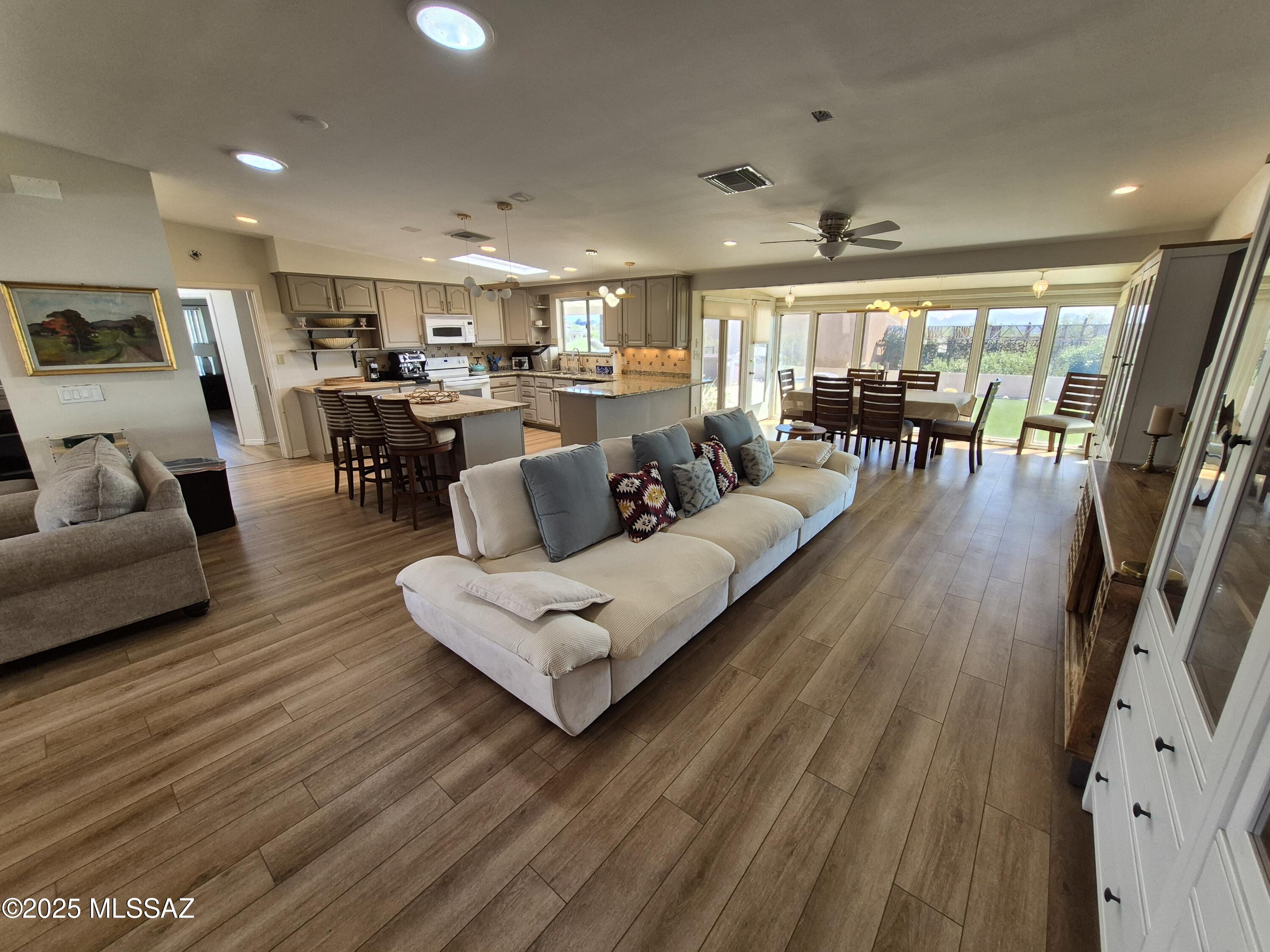 La Buena Vida Estates (1-37) - Residential Lease