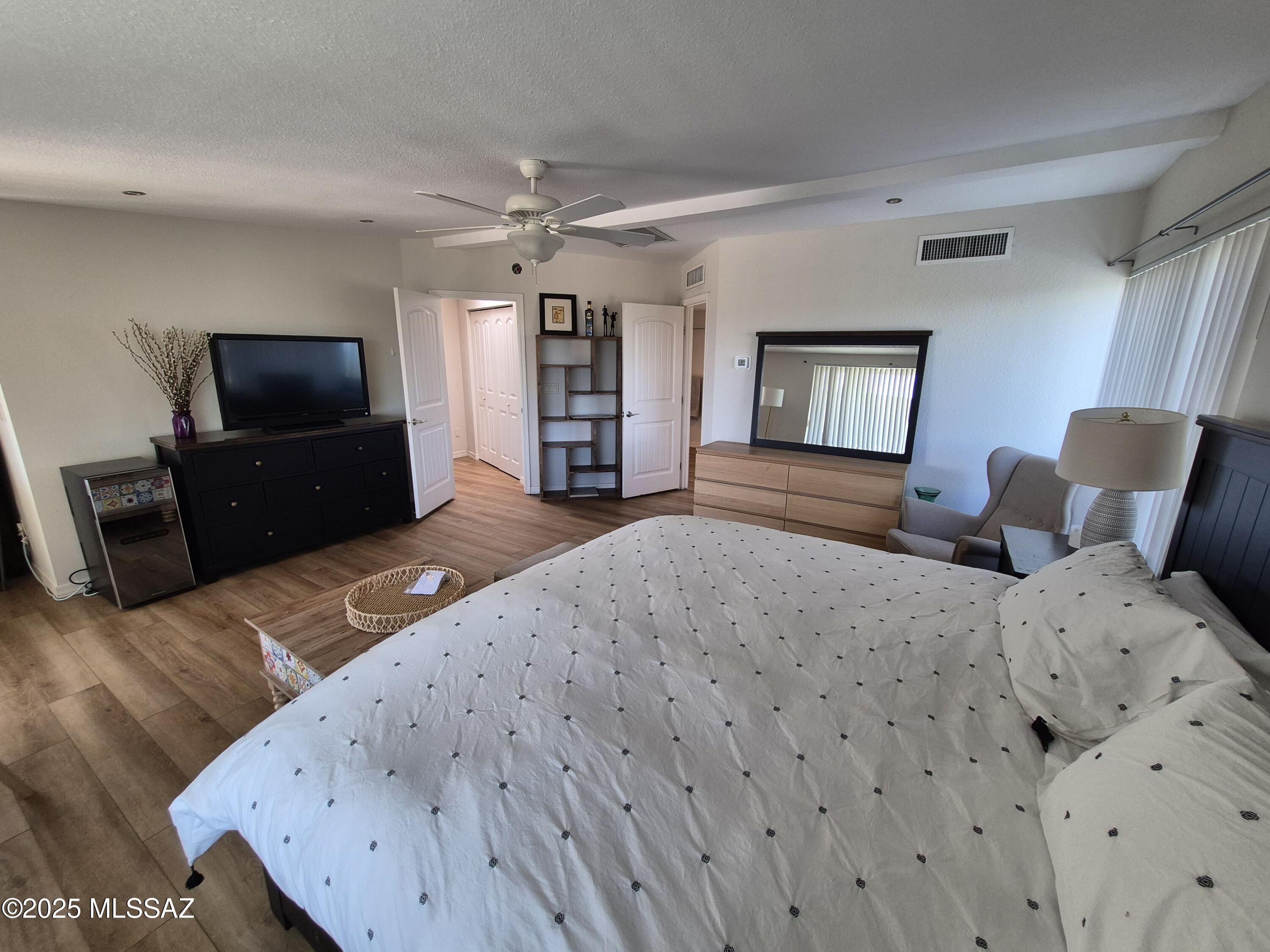 La Buena Vida Estates (1-37) - Residential Lease