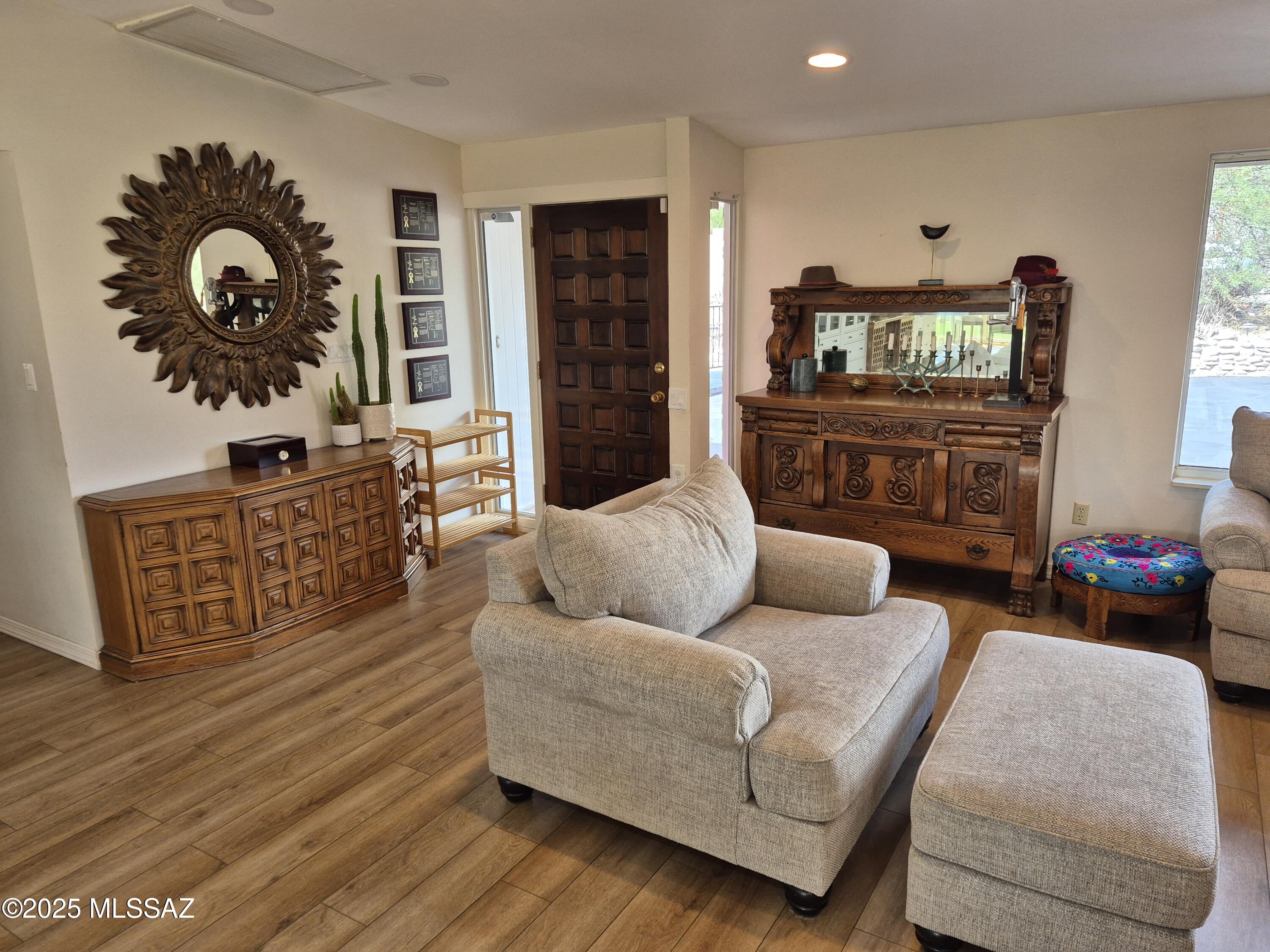 La Buena Vida Estates (1-37) - Residential Lease