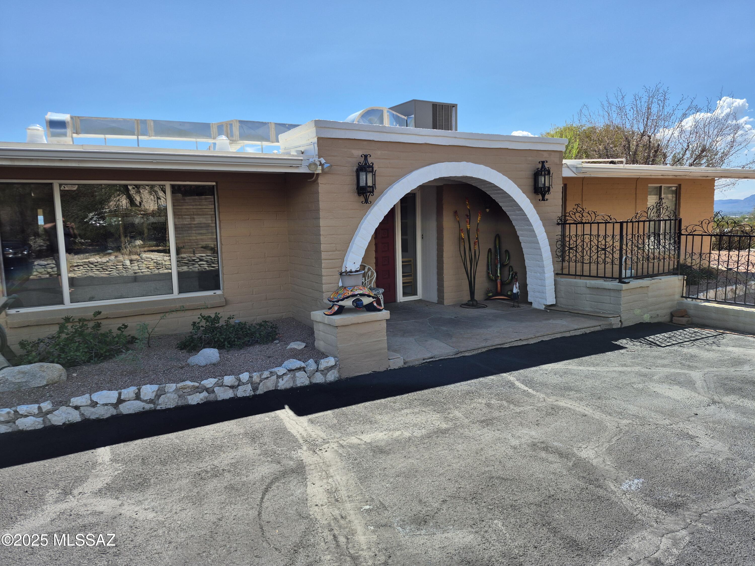 La Buena Vida Estates (1-37) - Residential Lease