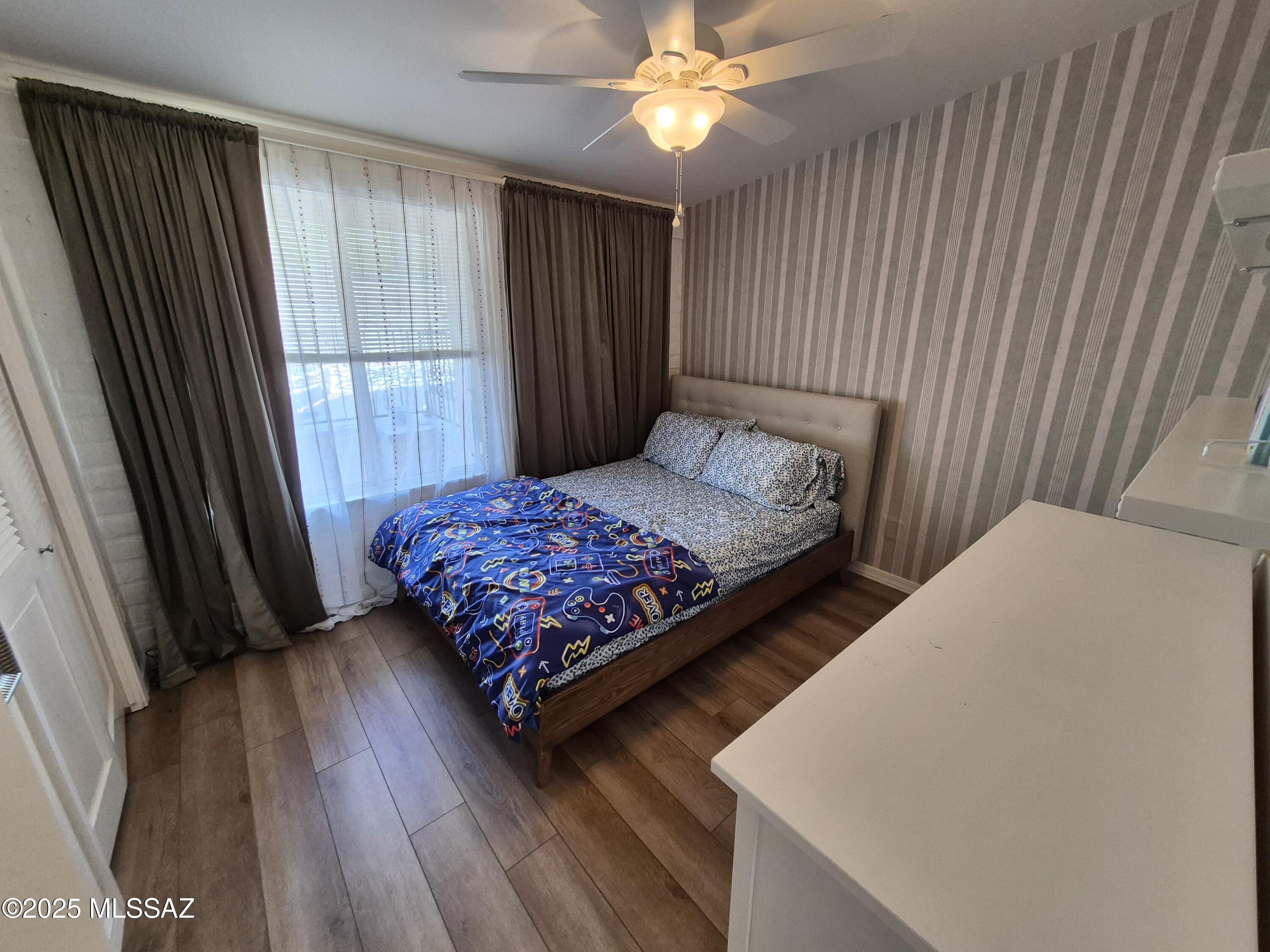 La Buena Vida Estates (1-37) - Residential Lease