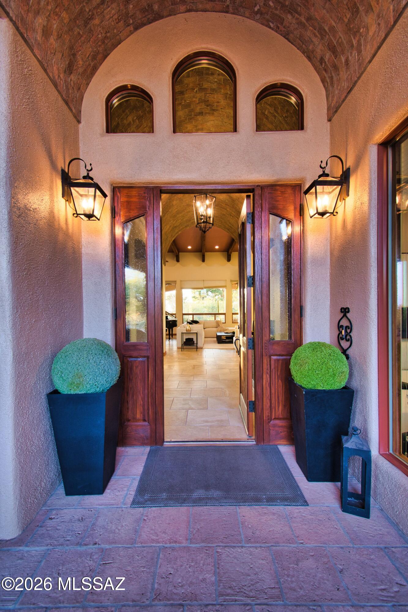 5423 E Gleneagles Drive