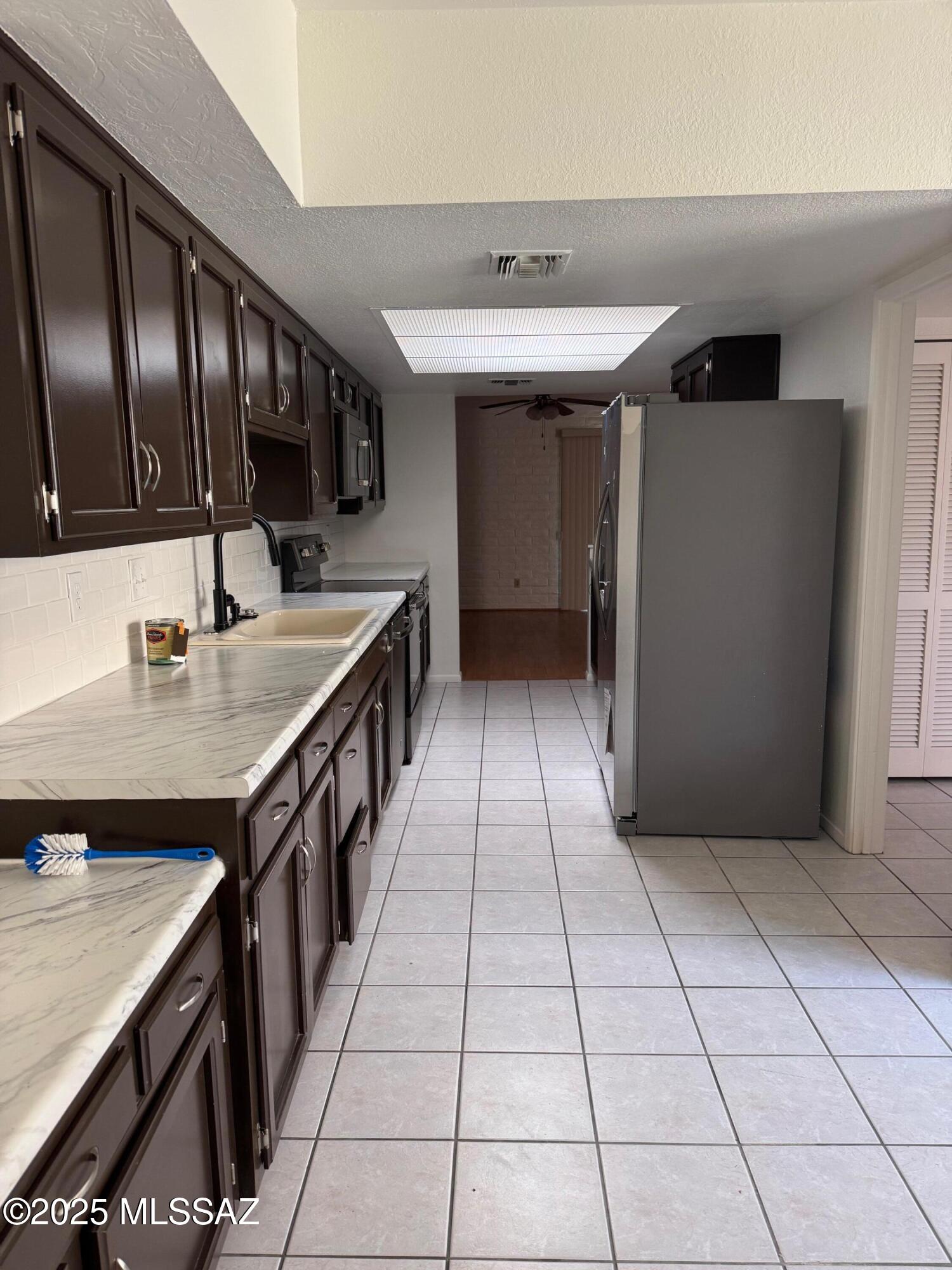Oro Valley Townhouses (47-52, 58-91) - Residential