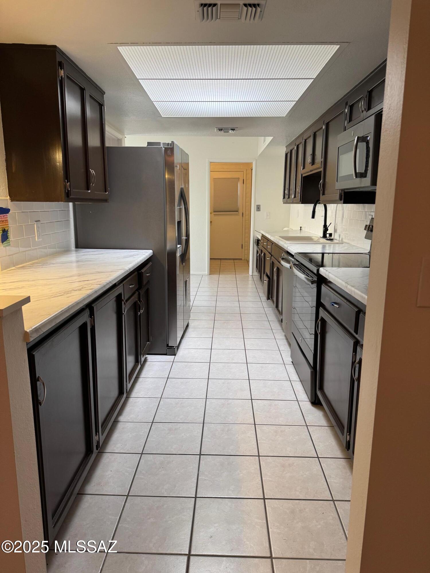 Oro Valley Townhouses (47-52, 58-91) - Residential