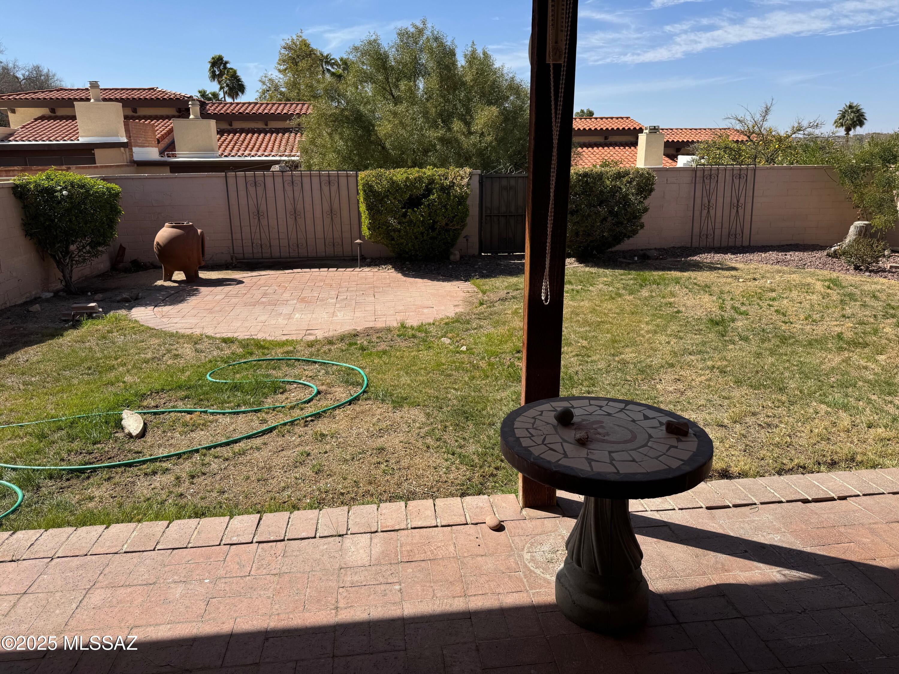 Oro Valley Townhouses (47-52, 58-91) - Residential