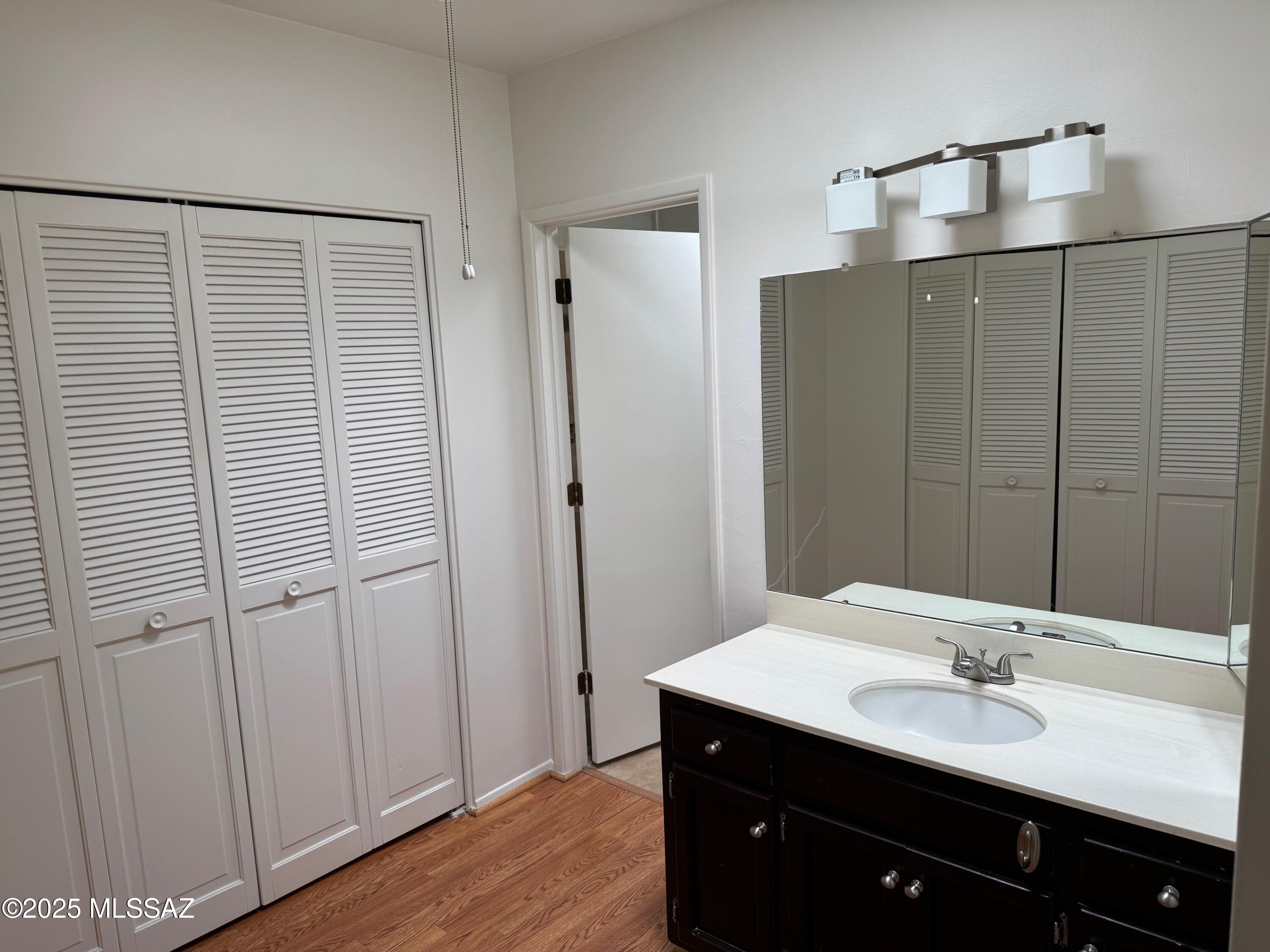 Oro Valley Townhouses (47-52, 58-91) - Residential