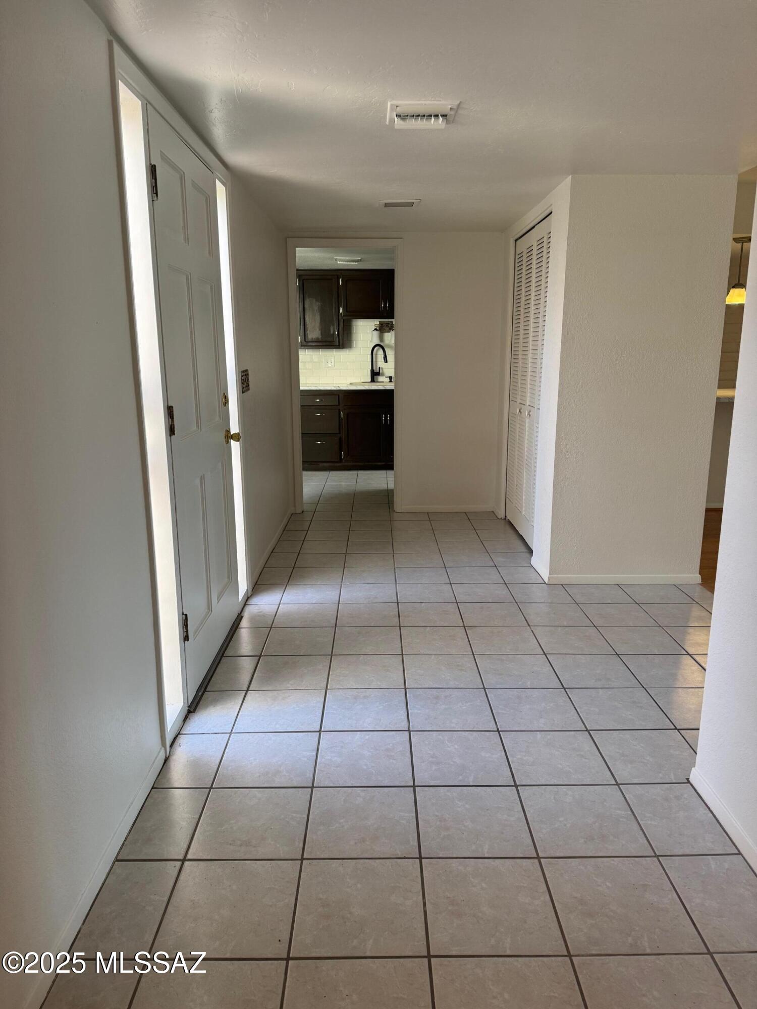 Oro Valley Townhouses (47-52, 58-91) - Residential