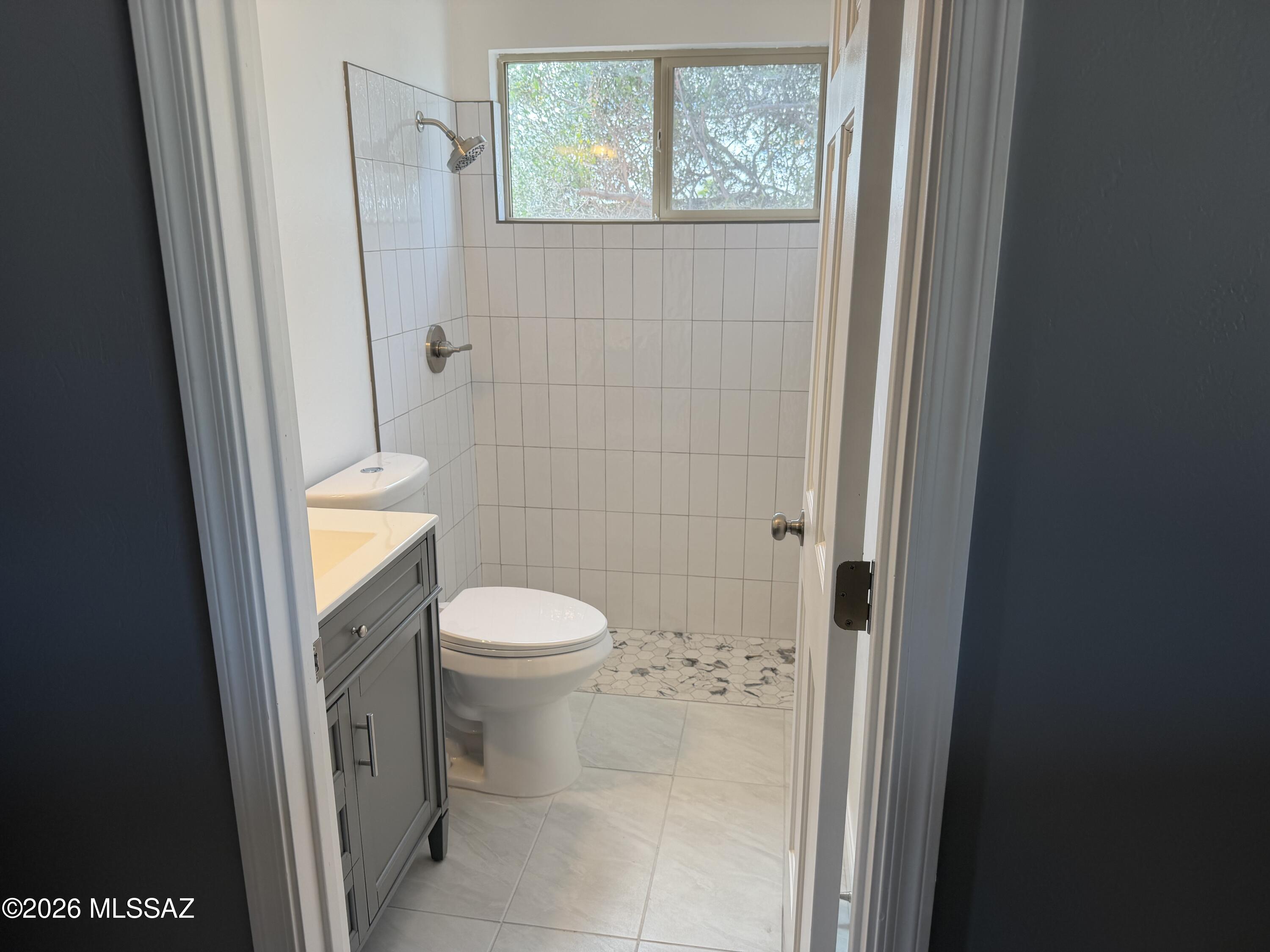 Braewood Terrace (1-107) - Residential