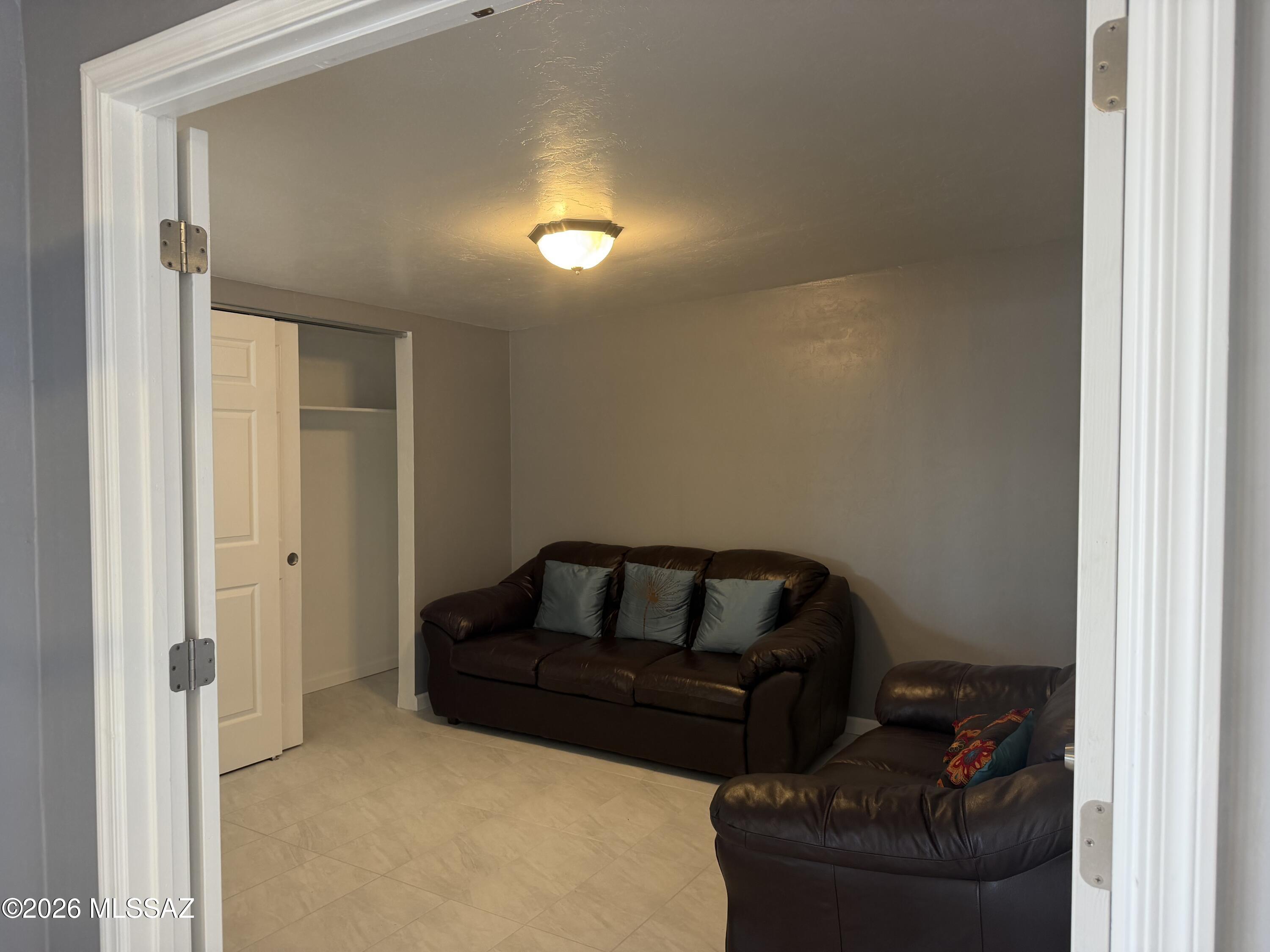 Braewood Terrace (1-107) - Residential