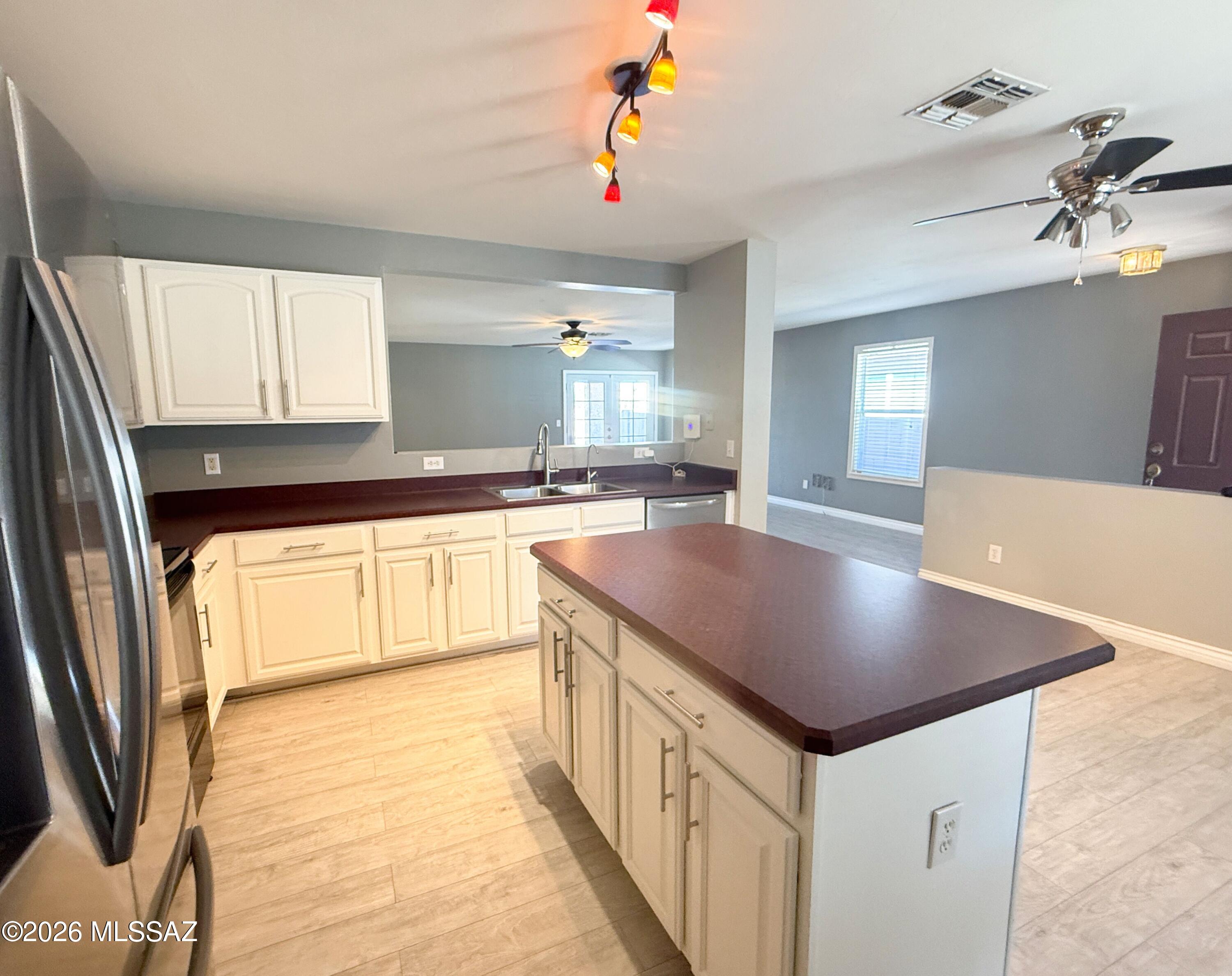 Mesquite Ranch (1-619) - Residential Lease