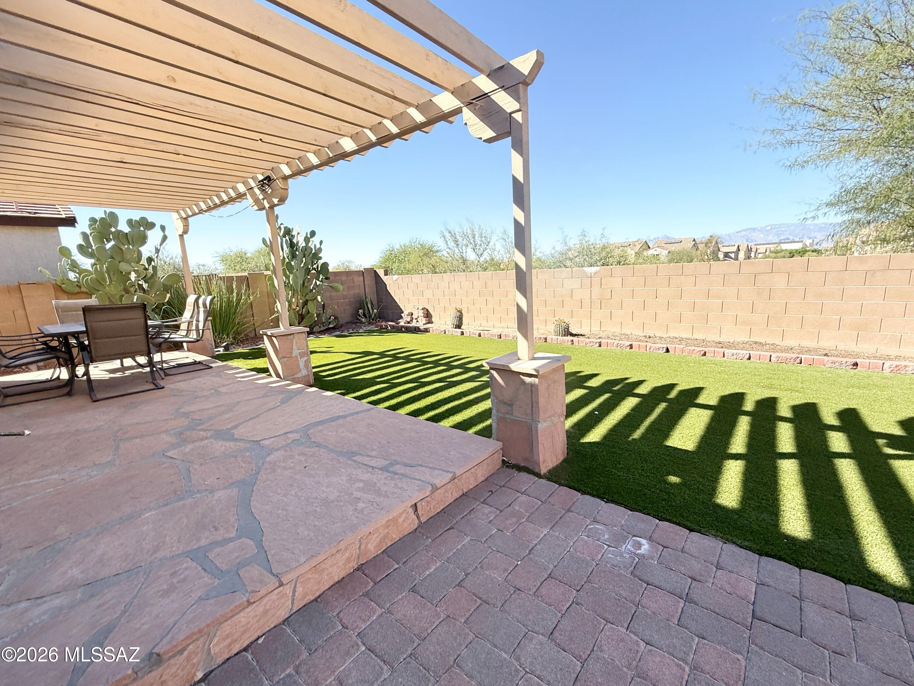 Mesquite Ranch (1-619) - Residential Lease