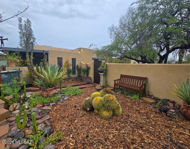 2931 E Edison Street