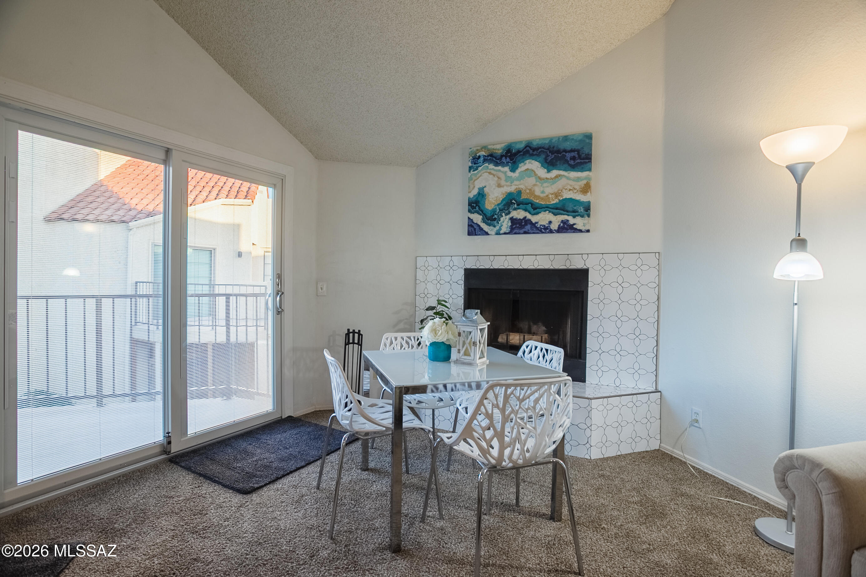Casitas Real Condos. - Residential Lease