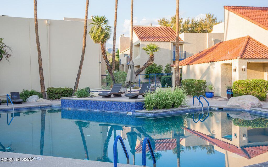 Casitas Real Condos. - Residential Lease